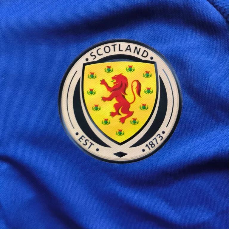 Adidas Scotland 2018-20 Adidas training top size S Size US S / EU 44-46 / 1 - 3 Thumbnail