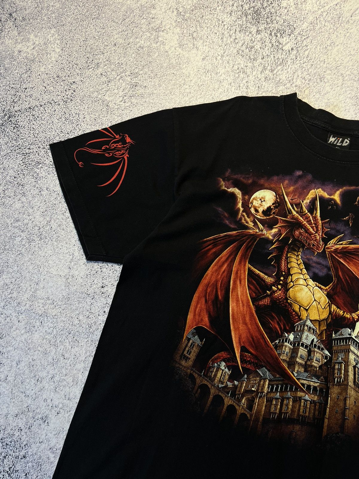 Vintage Vintage Horror overprint Dragons wild tee 90's Size US XXL / EU 58 / 5 - 7 Thumbnail