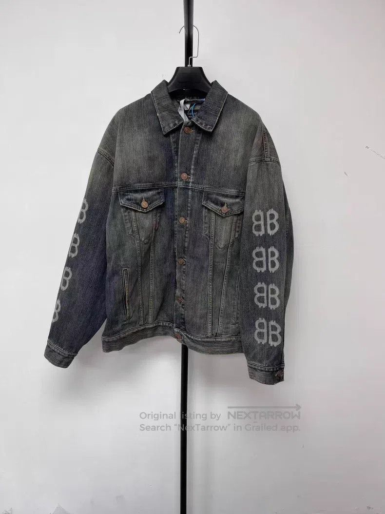 Balenciaga Balenciaga Letter Printed Single Breasted Denim Jacket Size US L / EU 52-54 / 3 - 2 Thumbnail