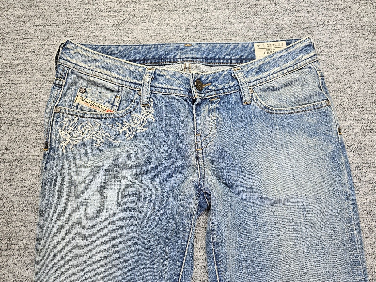 Diesel Vintage Y2K Diesel EASEE 008EW Embroidered Low Rise Jeans 30 Size 30" / US 8 / IT 44 - 4 Thumbnail