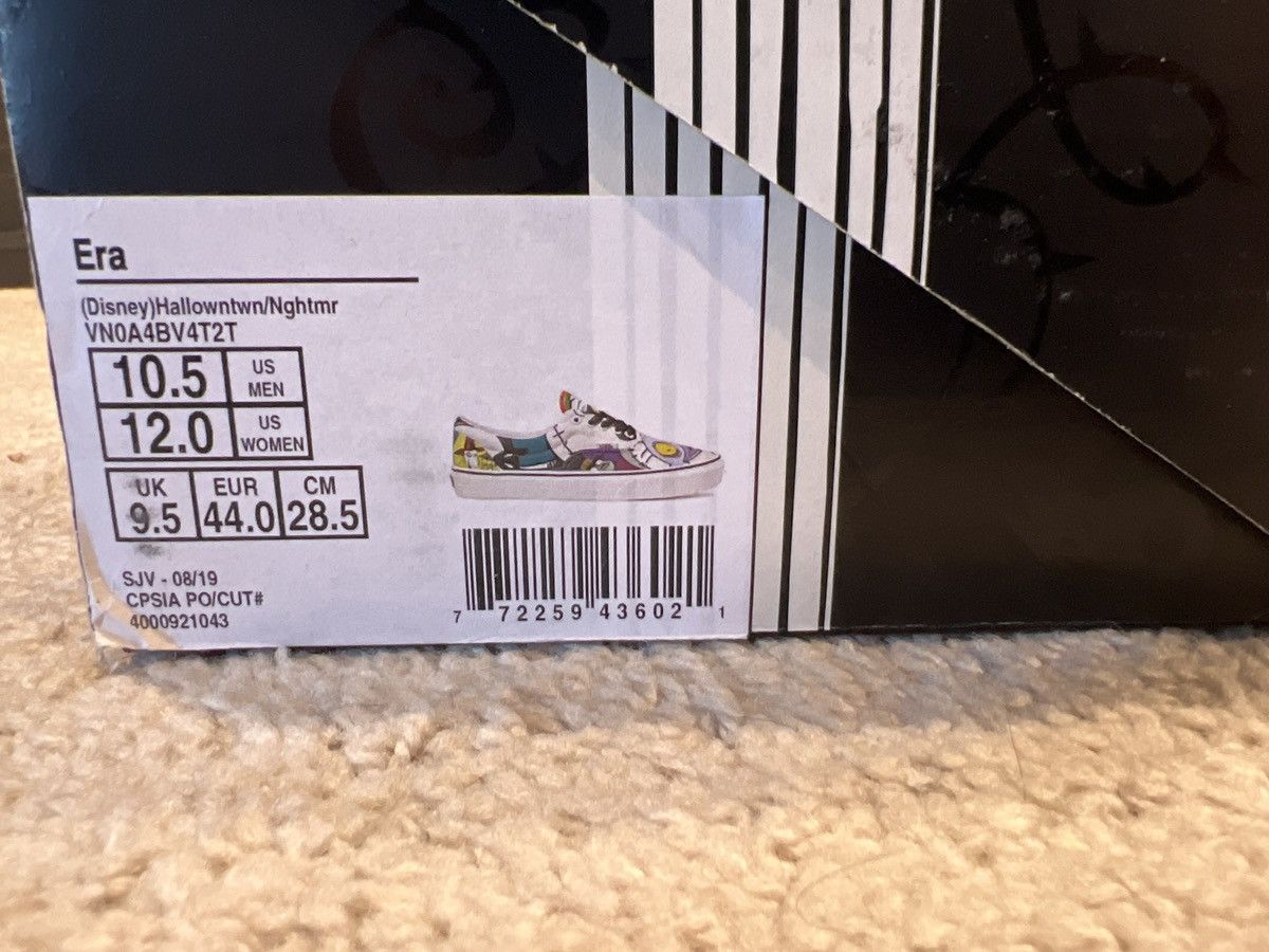Disney × Vans Vans x Nightmare Before Christmas Size US 10.5 / EU 43-44 - 9 Thumbnail