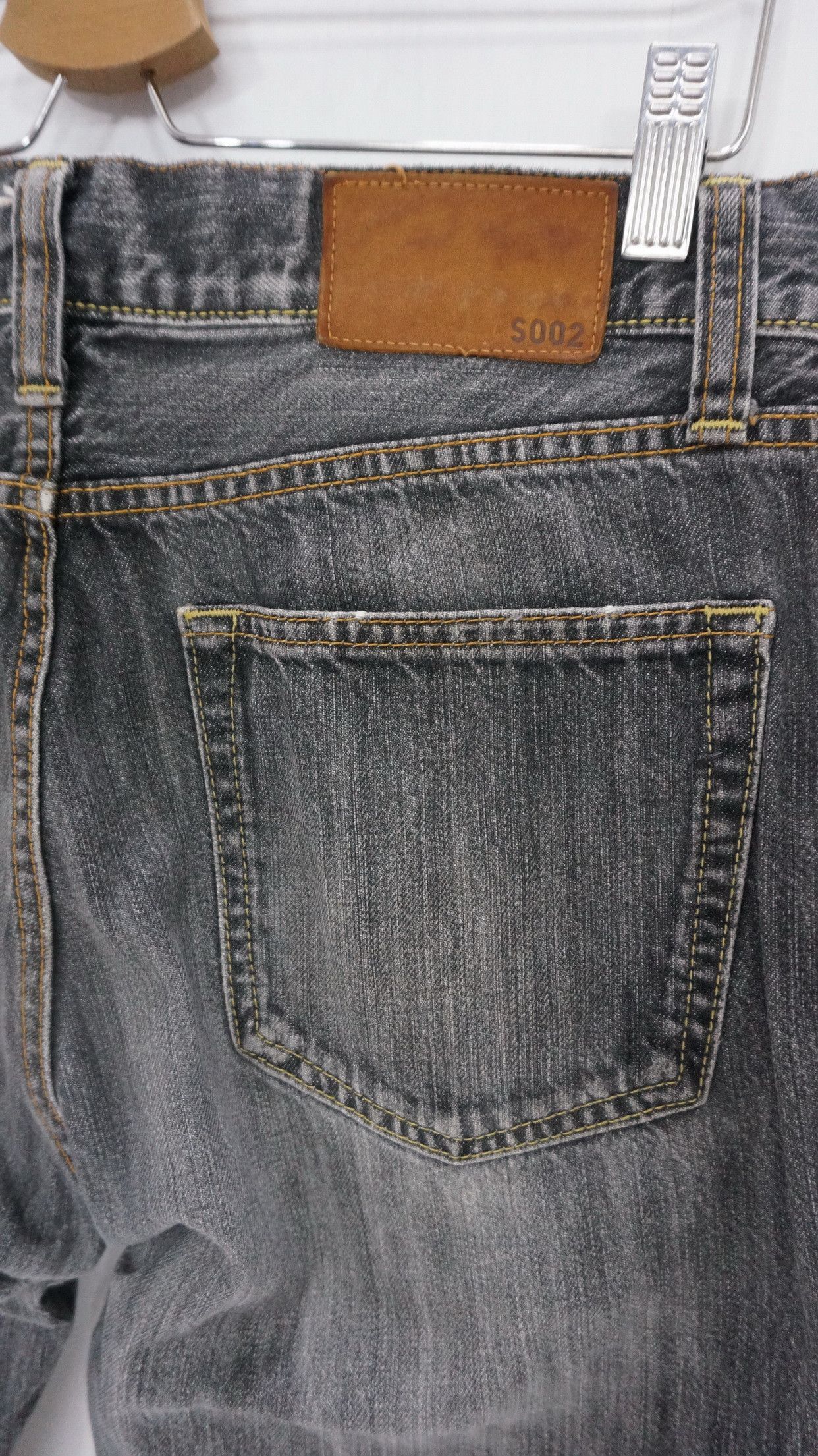 Undercover × Uniqlo Uniqlo Jeans UJ S002 Ash Grey Distressed Jeans W32 Size US 32 / EU 48 - 6 Thumbnail