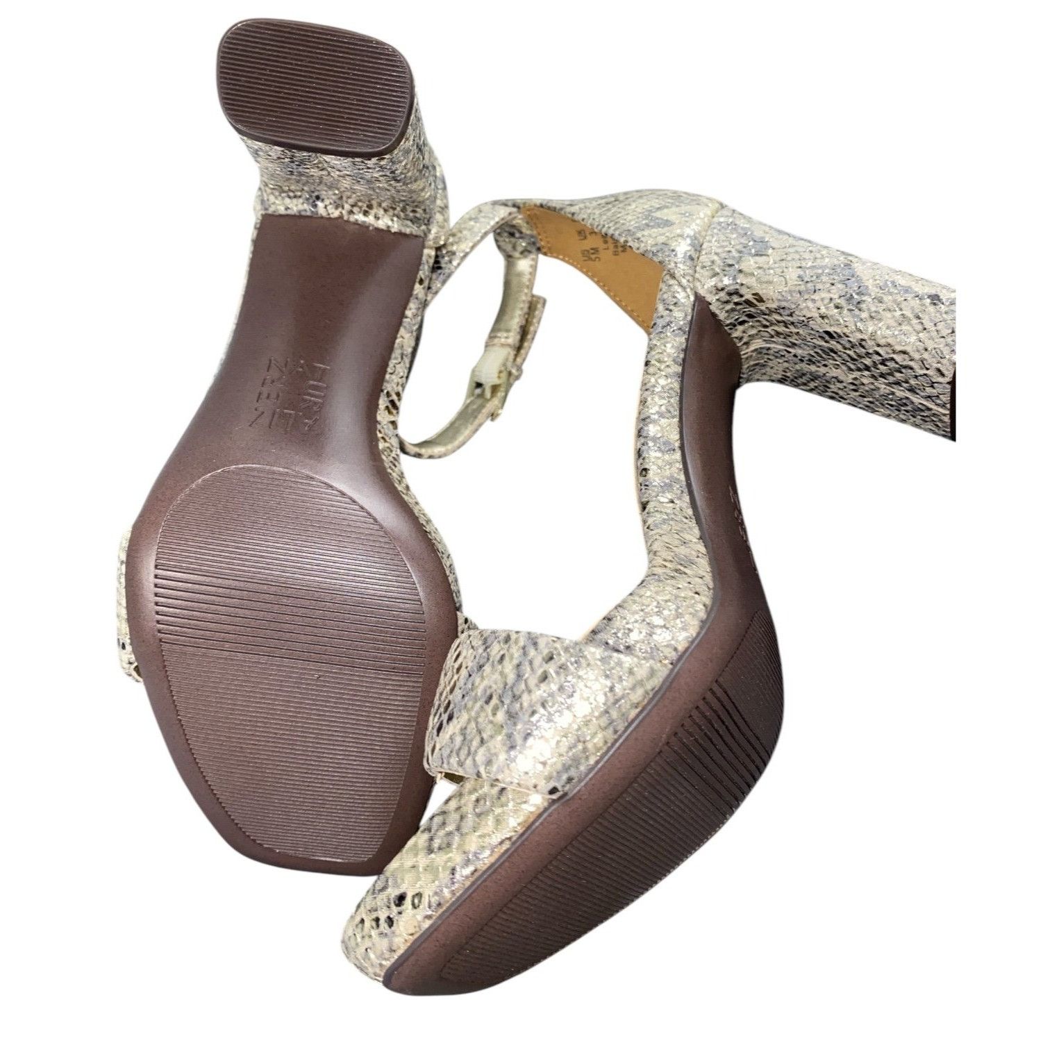 Naturalizer Naturalizer Joy Dress Sandals, Gold 5 M -Wide new Size US 5 / IT 35 - 4 Thumbnail