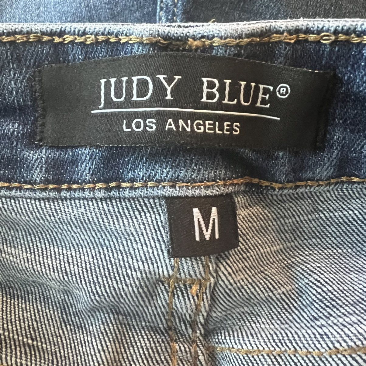 Judy Blue Judy Blue Camo Patch Distressed Shorts Wash High Rise Size M Size 30" / US 8 / IT 44 - 4 Thumbnail