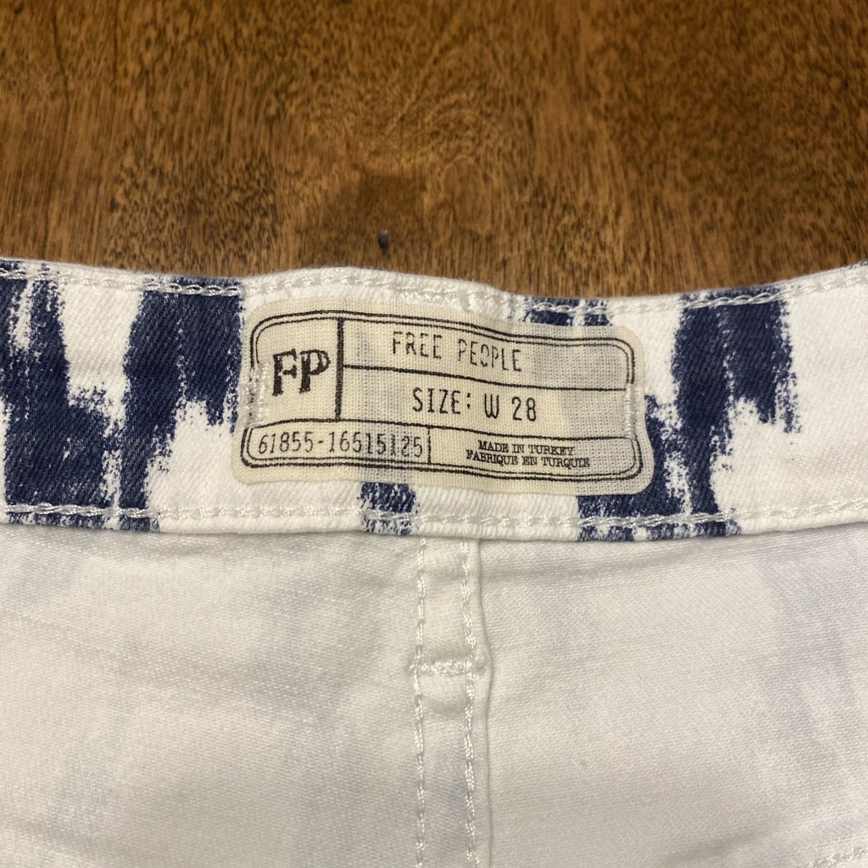 Free People Free People Jeans Women's Indigo Skies Crop Blue 28x27 Straight Regular Rise Button Fly Whites Fringe Mid Vintage No Size 28" / US 6 / IT 42 - 3 Thumbnail
