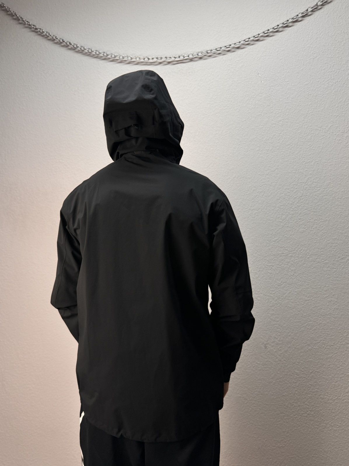 Goretex × Peak Performance Vintage Peak Performance Gore-Tex Black Jacket Arcteyx Style Size US L / EU 52-54 / 3 - 13 Thumbnail