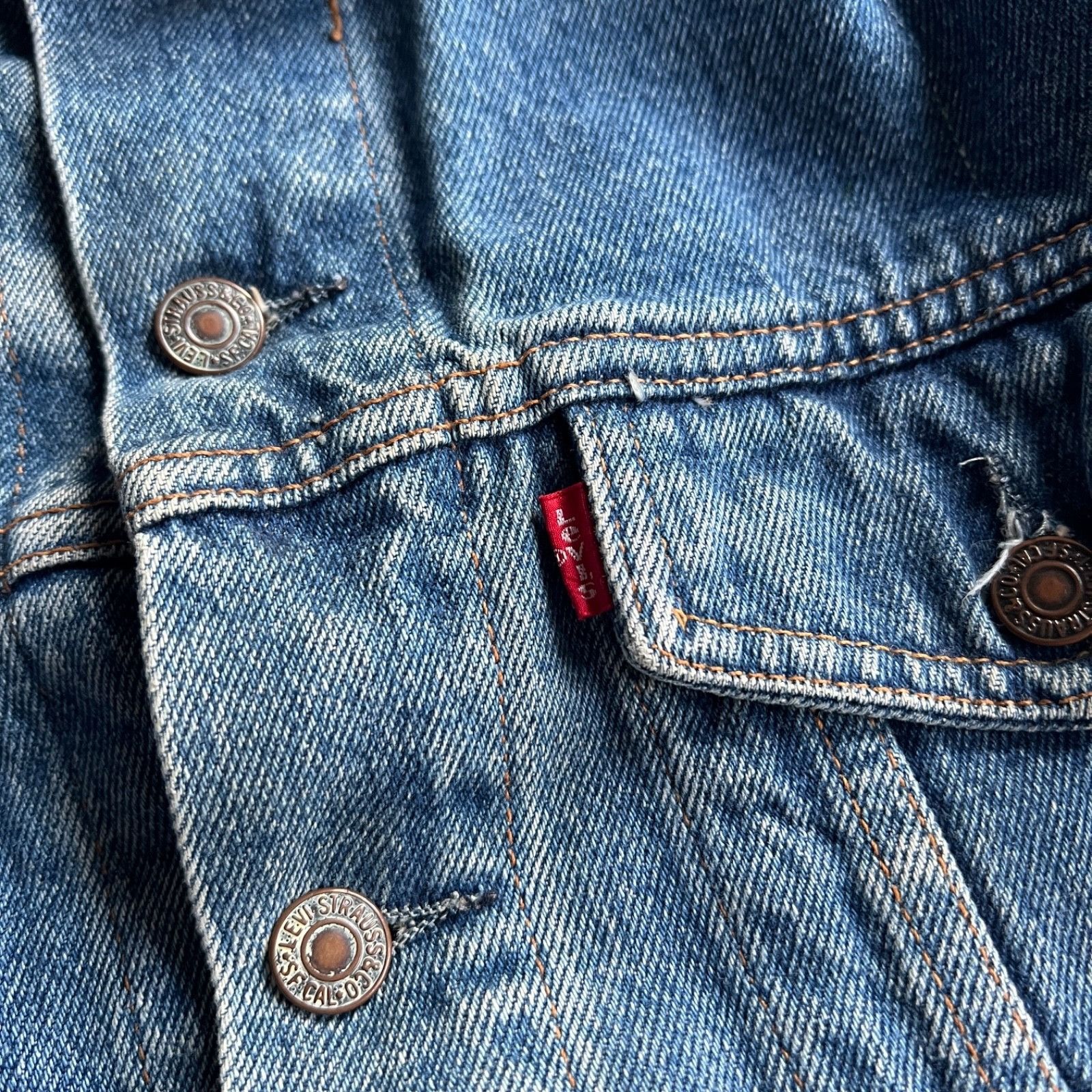 Levi's Levi’s Vintage Denim Trucker Jacket Jacket 9781AC Size US M / EU 48-50 / 2 - 3 Thumbnail