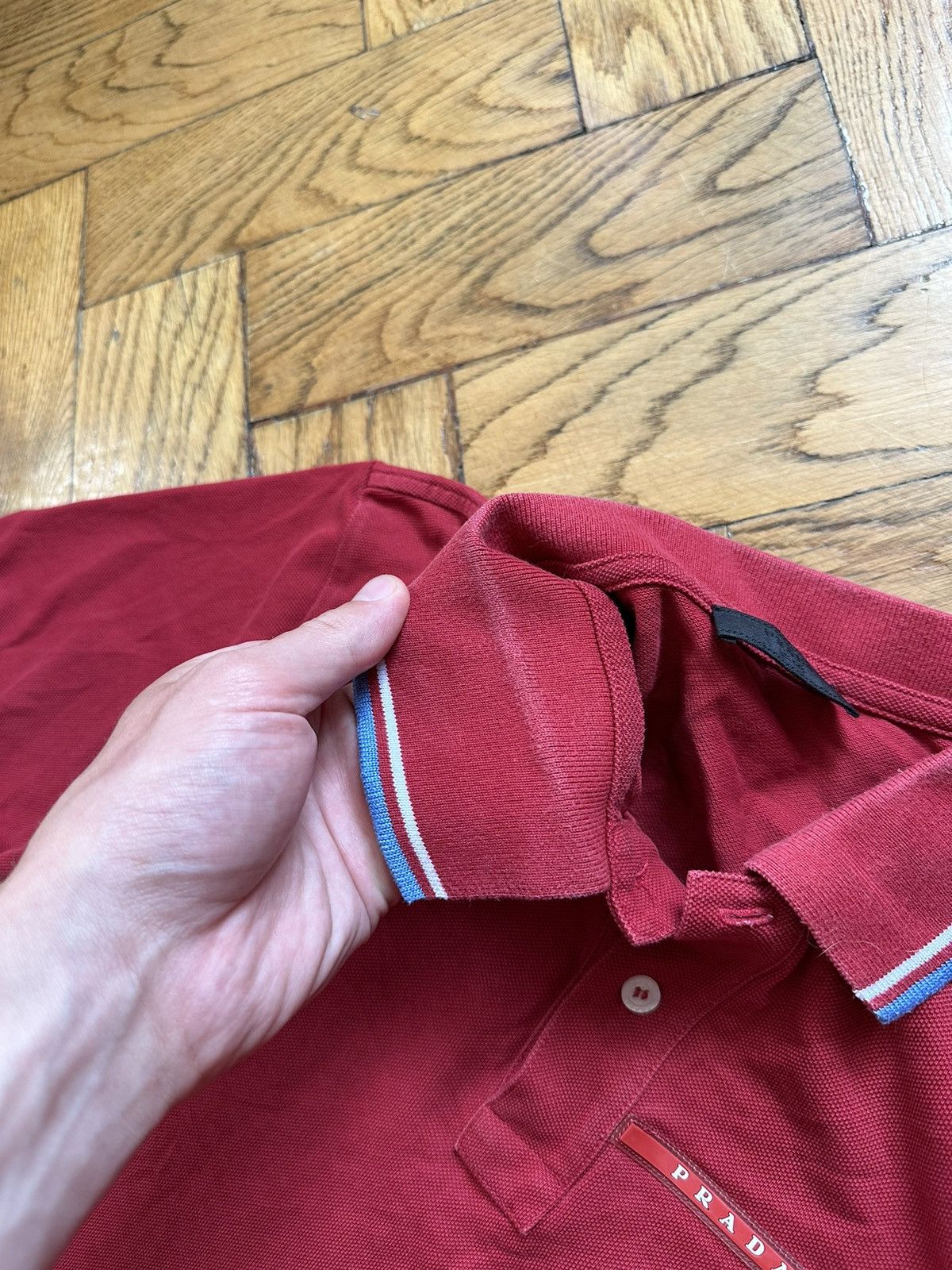 Prada PRADA MILANO RED TAB POLO T-SHIRT TEE Size US L / EU 52-54 / 3 - 5 Thumbnail