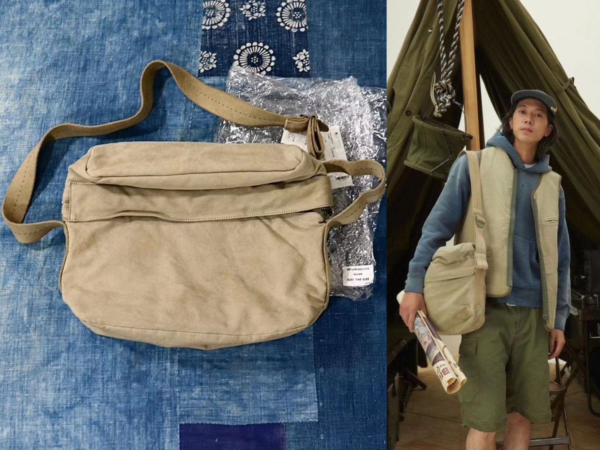 image of Visvim Charlie Shoulder Bag （M） G.cords in Olive, Men's