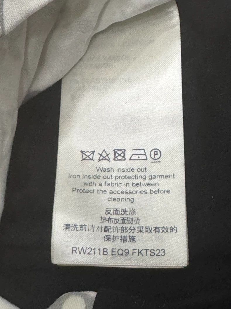 Louis Vuitton Louis Vuitton White presbyopic short sleeves 2502-Nextarrow Size M / US 6-8 / IT 42-44 - 6 Thumbnail