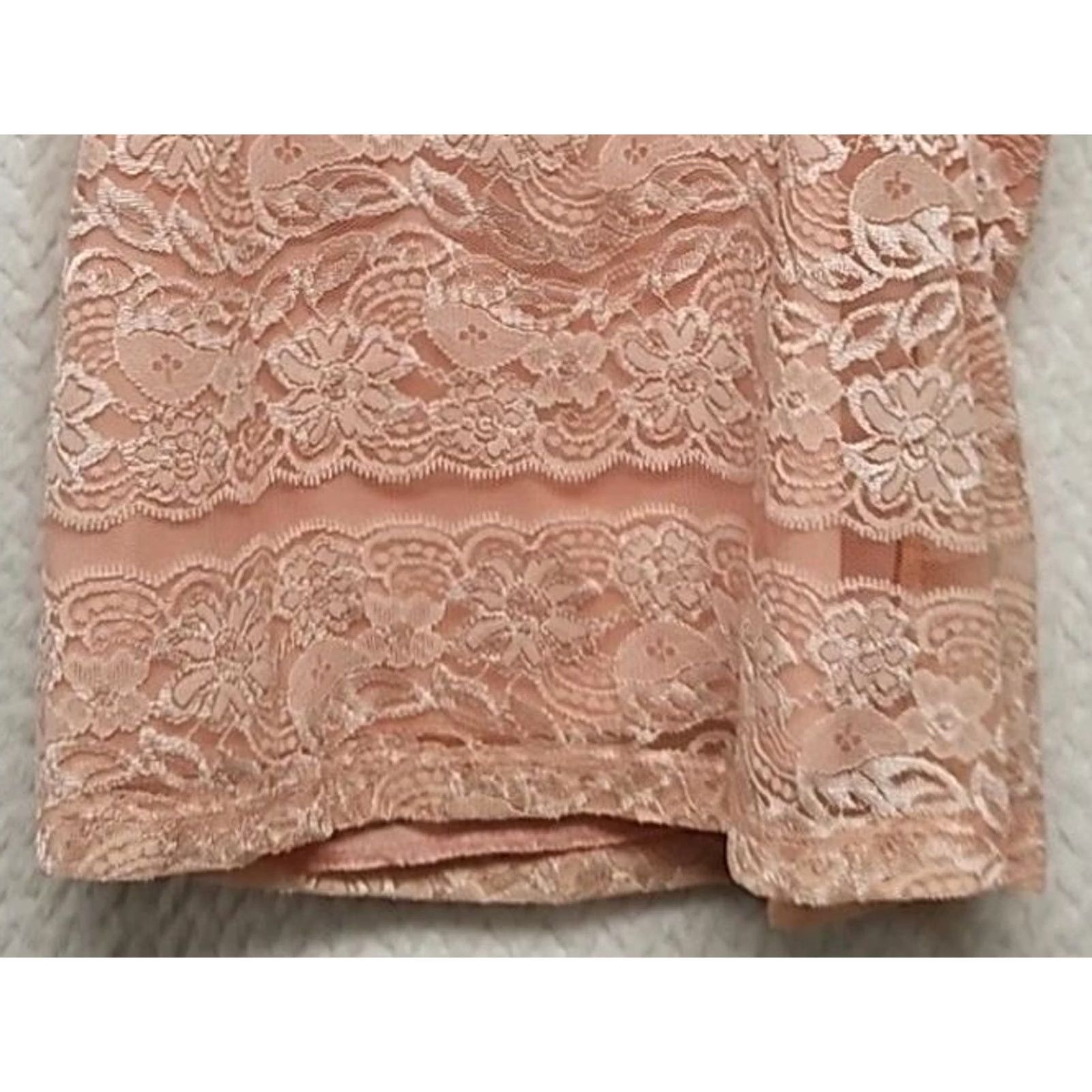 Vintage Y2K Peach Lace Cami Top XL V-Neck Nylon Lace Camisole USA Made Womens Shirt Size XL / US 12-14 / IT 48-50 - 7 Thumbnail