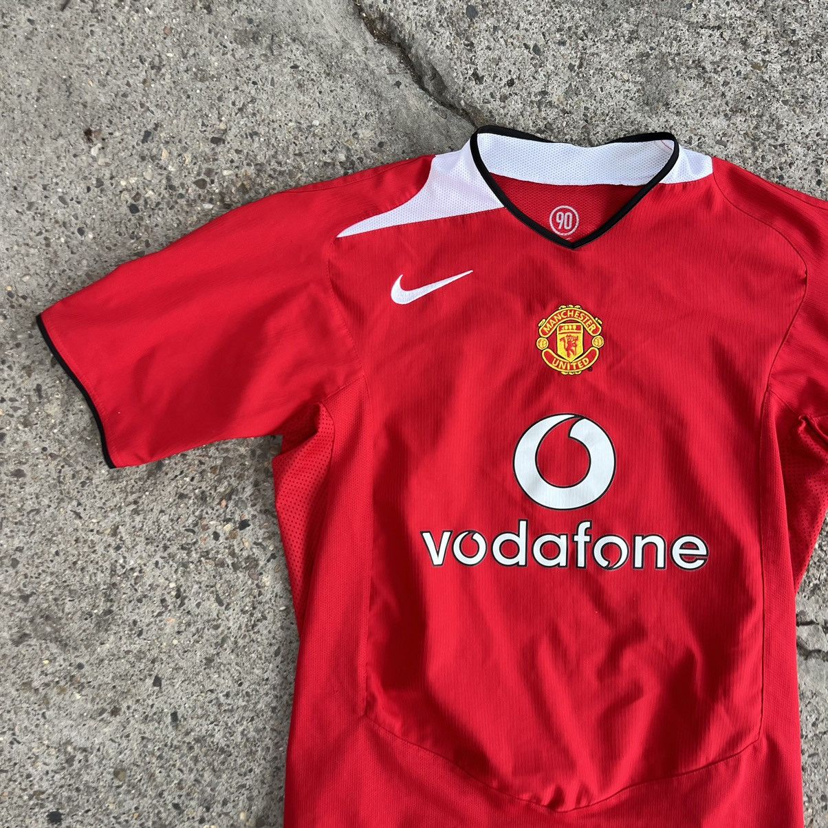 Nike Manchester United 2003-2005 Home Soccer Jersey Football kit Size US L / EU 52-54 / 3 - 5 Thumbnail