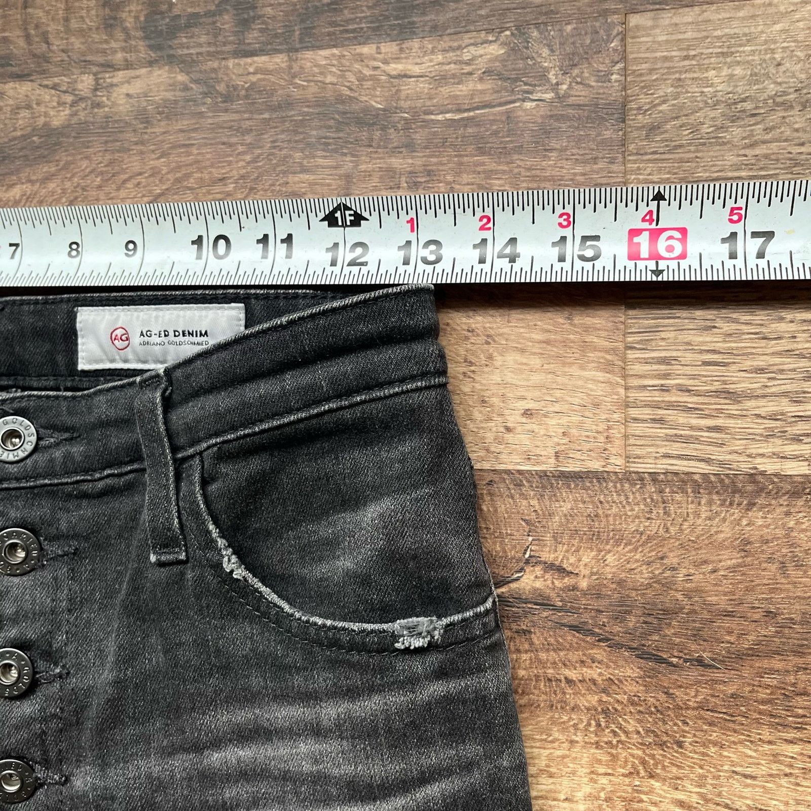 AG Adriano Goldschmied AG Adriano Goldschmied The Isabelle Button Up Jeans 26R Size 26" / US 2 / IT 38 - 3 Thumbnail