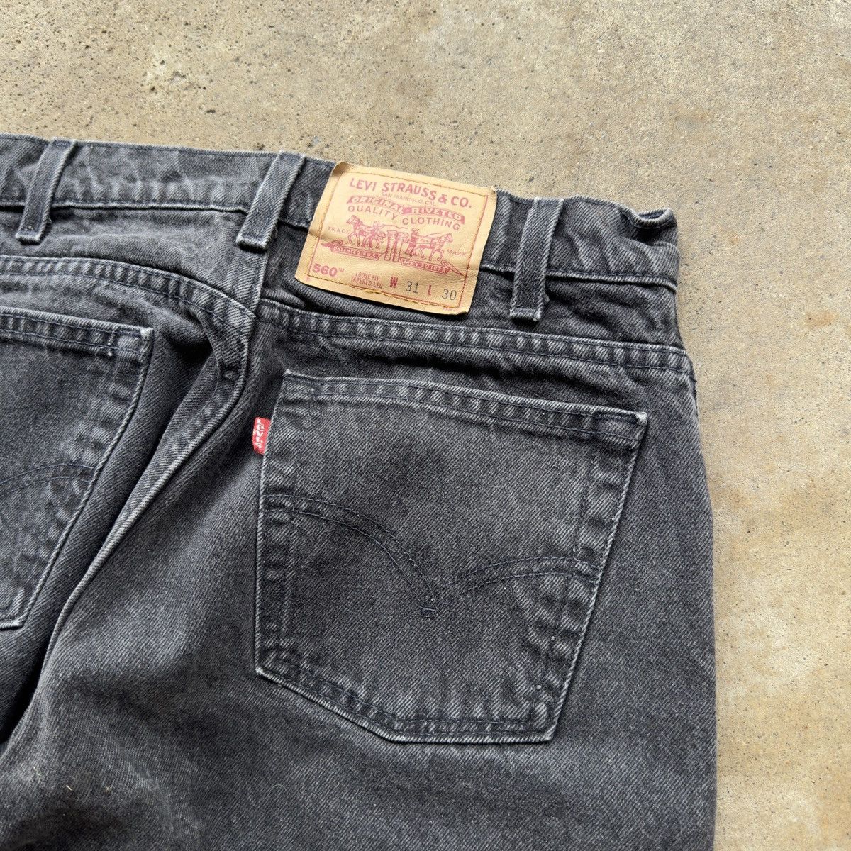 Levi's 90s Levi's 560 Faded Black Jeans ERD Grunge Chrome Size US 31 - 8 Thumbnail