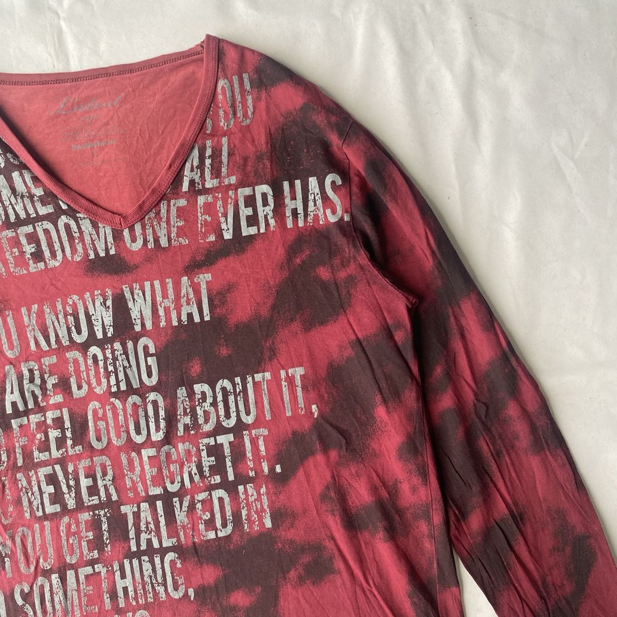 Beauty Beast × If Six Was Nine × Japanese Brand Japanese Gothic Poem Red Black Washed V-Neck Long Sleeve Tee Size US L / EU 52-54 / 3 - 6 Thumbnail