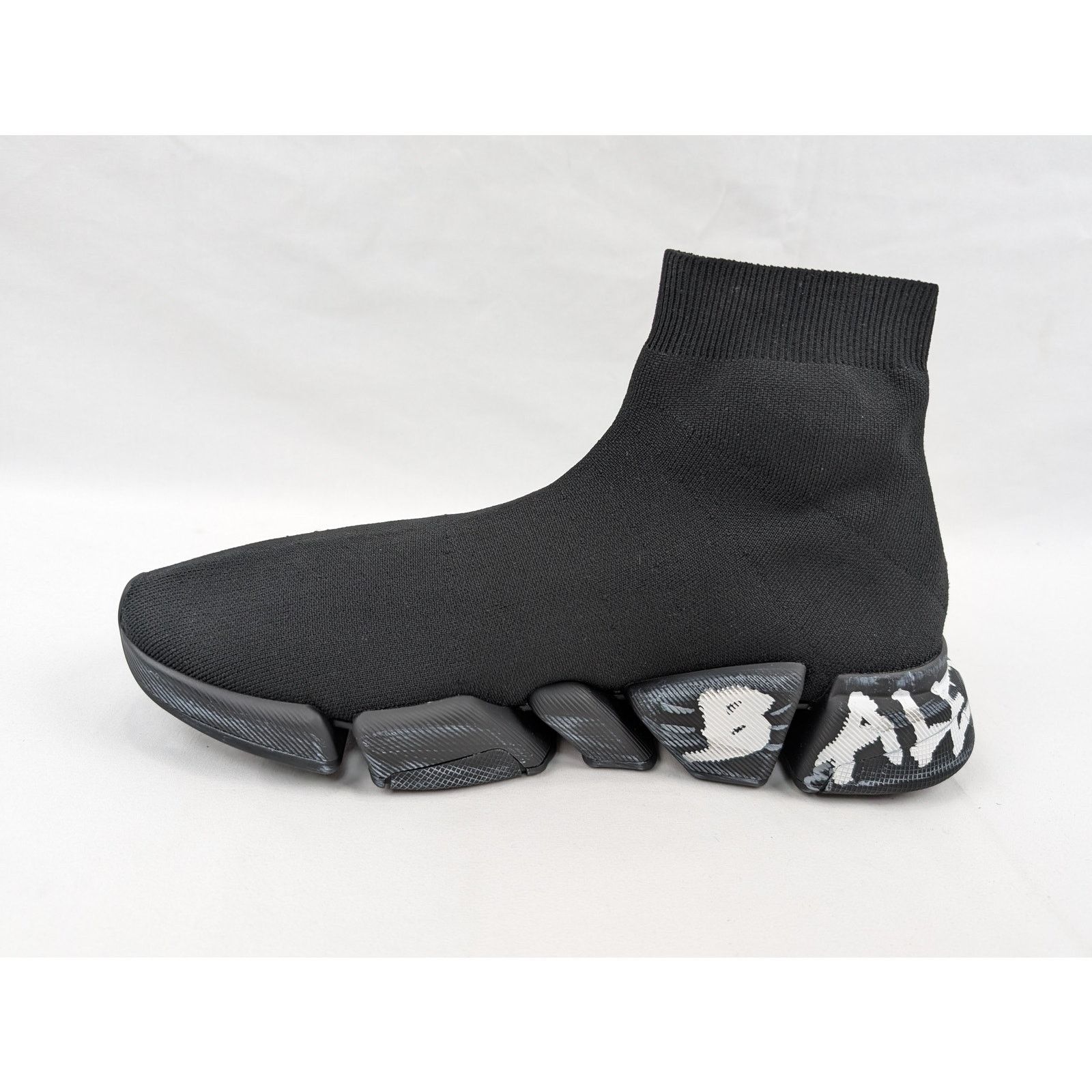 Balenciaga o1rshd1 Speed 2.0 Graffiti Sneakers in Black/White Size US 13 / EU 46 - 7 Thumbnail
