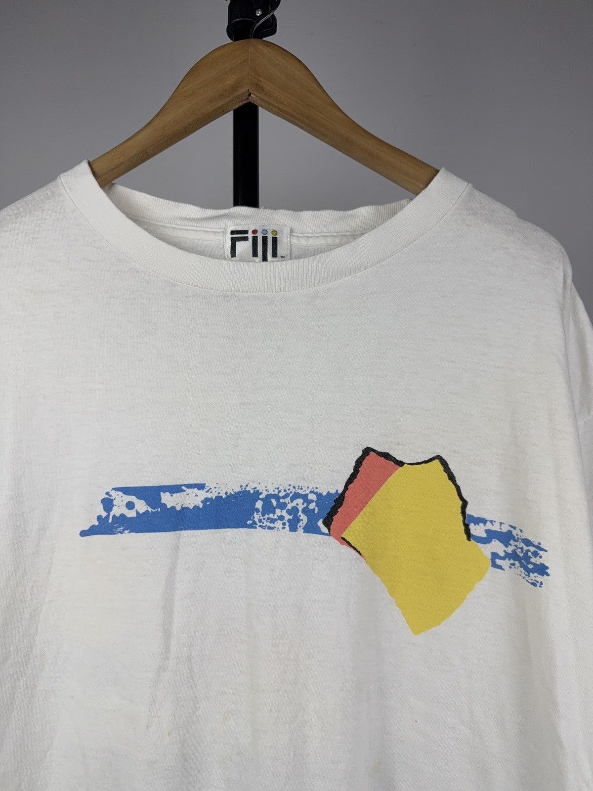 Vintage Vintage 1989 Fiji Abstract Graphic T-Shirt White 80s Art Size US XL / EU 56 / 4 - 3 Thumbnail