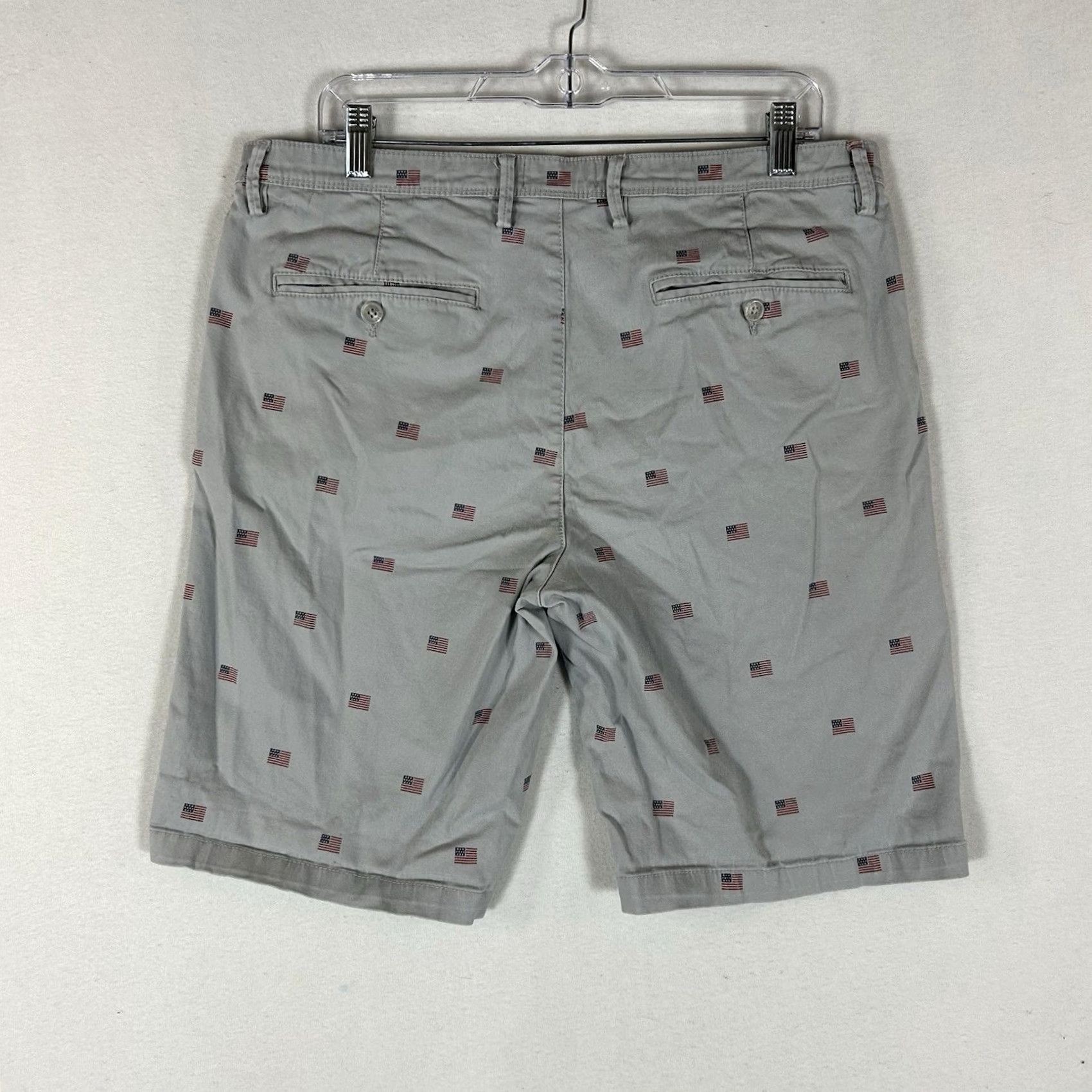Vintage Falls Creek Mens 34 Gray Chino Shorts Mid Rise USA Flag Pattern 11in Inseam Everyday Casual Shorts Size US 34 / EU 50 - 4 Thumbnail