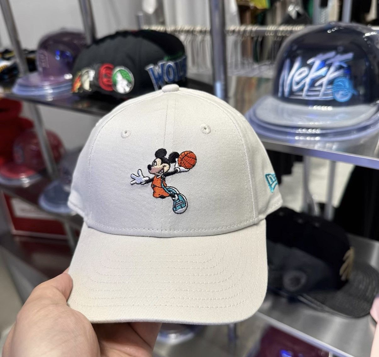 New Era New Era × Disney Mickey Dunking Curved Brim Baseball Cap J32 Size ONE SIZE - 1 Thumbnail