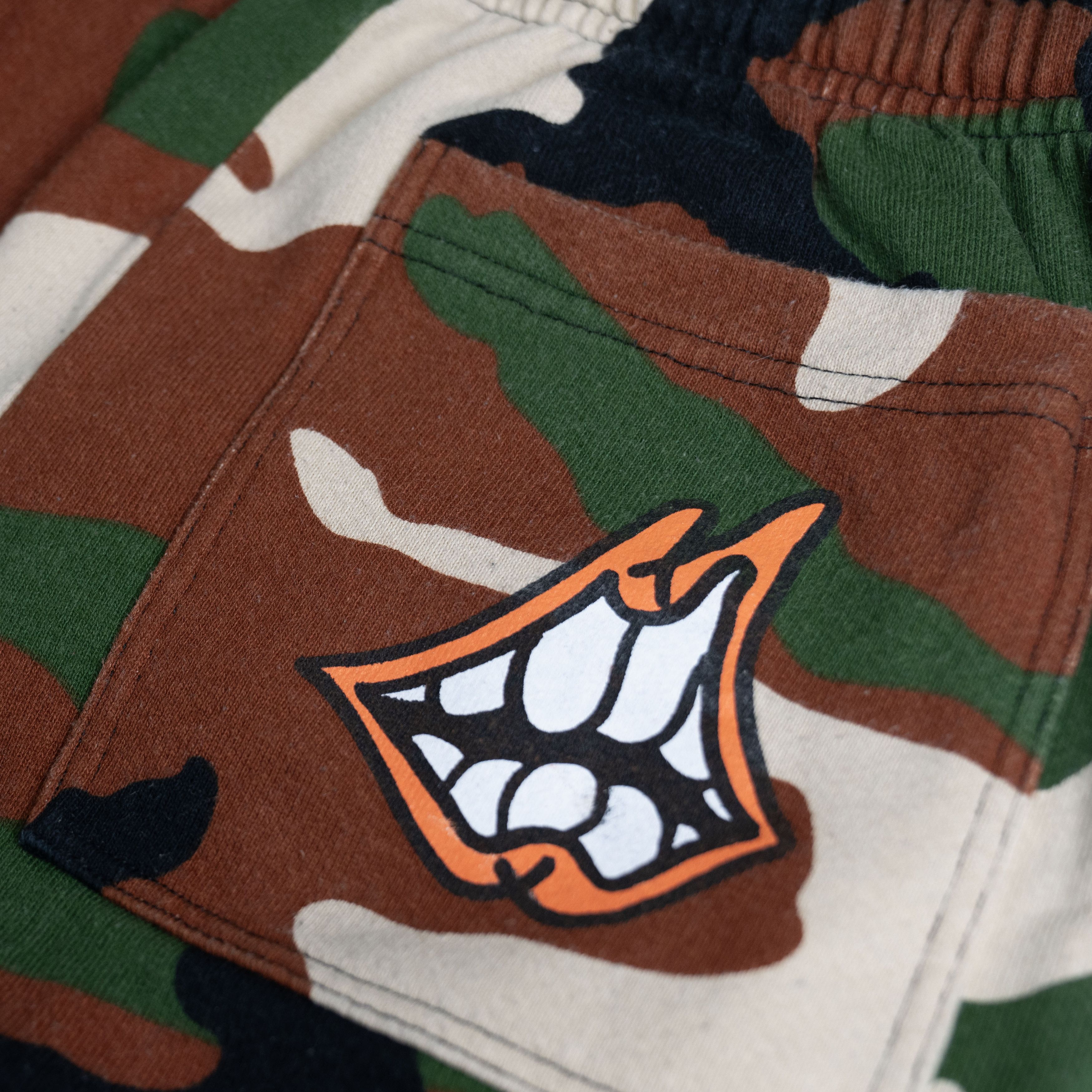 Chrome Hearts × Matty Boy Chrome Hearts Matty Boy Camo Chomper Cargo pants Size US 28 / EU 44 - 4 Thumbnail