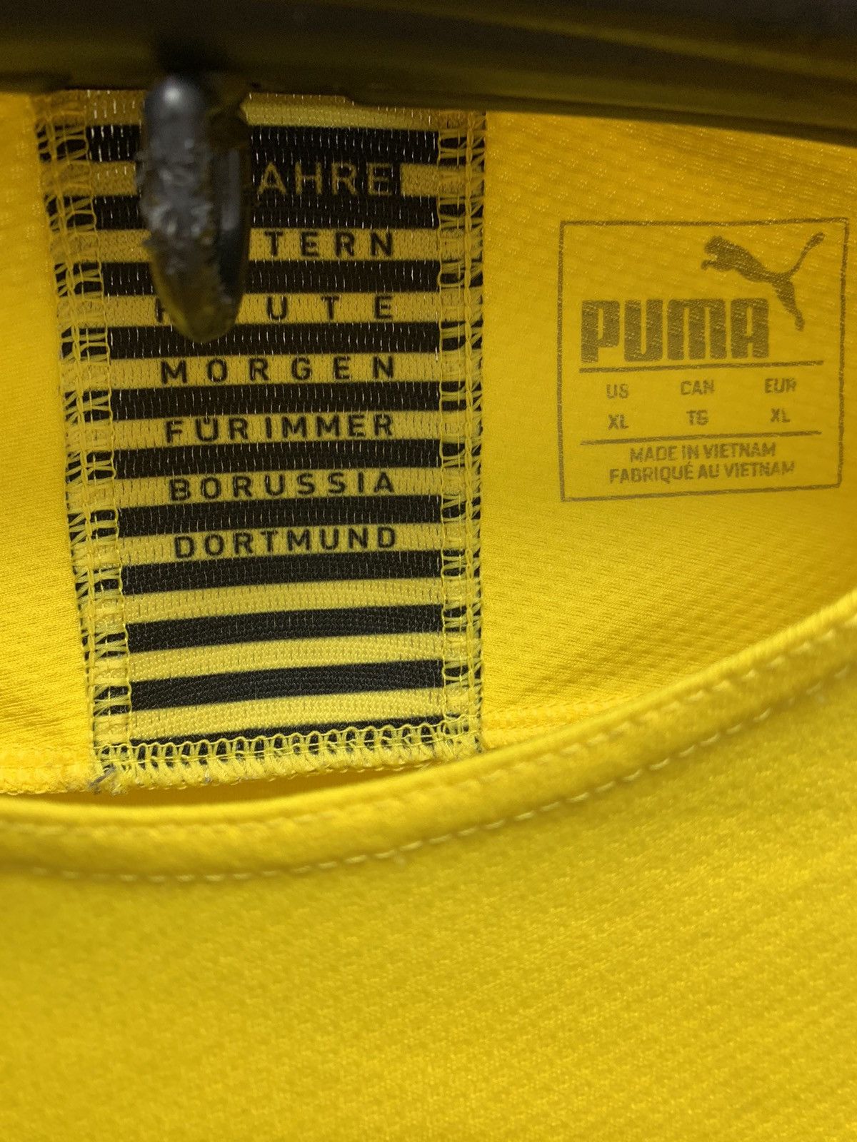 Puma Borrusia Dortmund BVB soccer jersey Xl sz Econik Opel Puma Size US XL / EU 56 / 4 - 7 Thumbnail