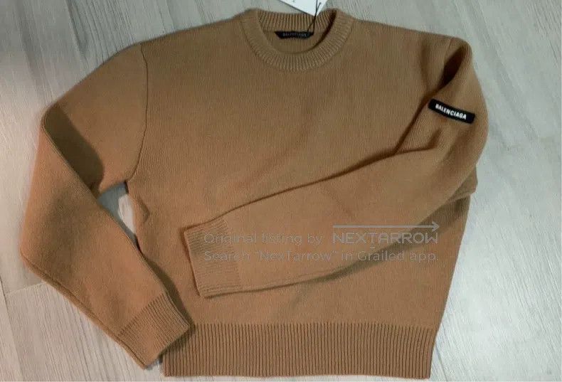 Balenciaga Unisex Women's Sweater