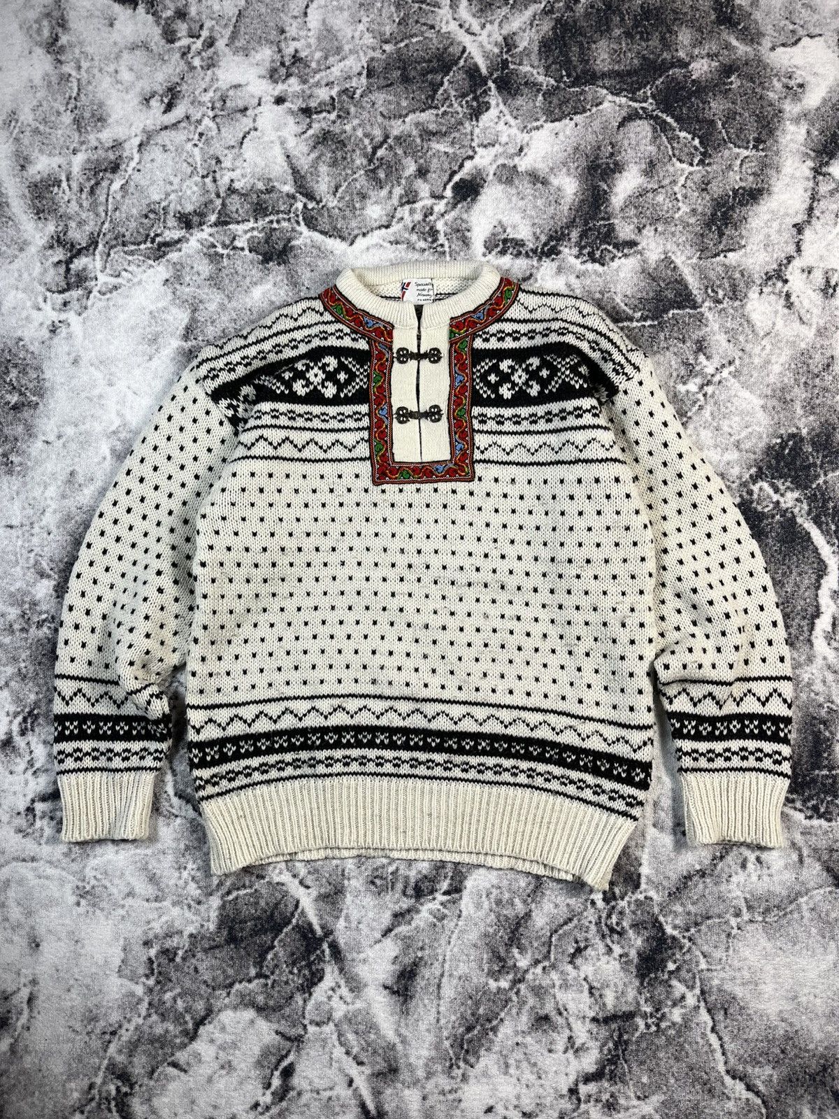 Vintage Norwegian Wool Knit Sweater Traditional Nordic Design XL XXL Size US XL / EU 56 / 4 - 1 Thumbnail