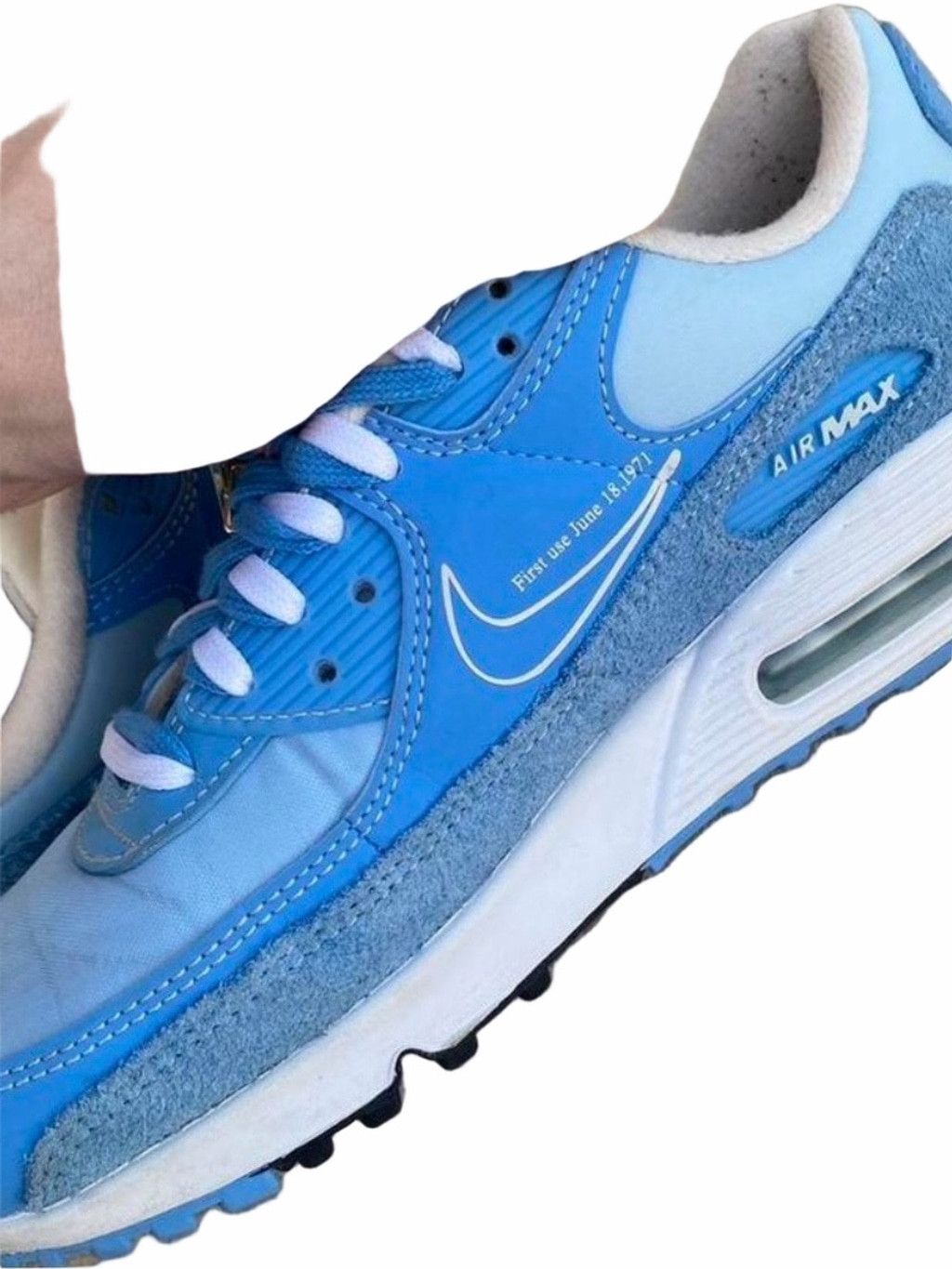 Nike Nike Women’s Air Max 90 SE ‘First Use’ University Blue | EUC Size US 8.5 / IT 38.5 - 7 Thumbnail