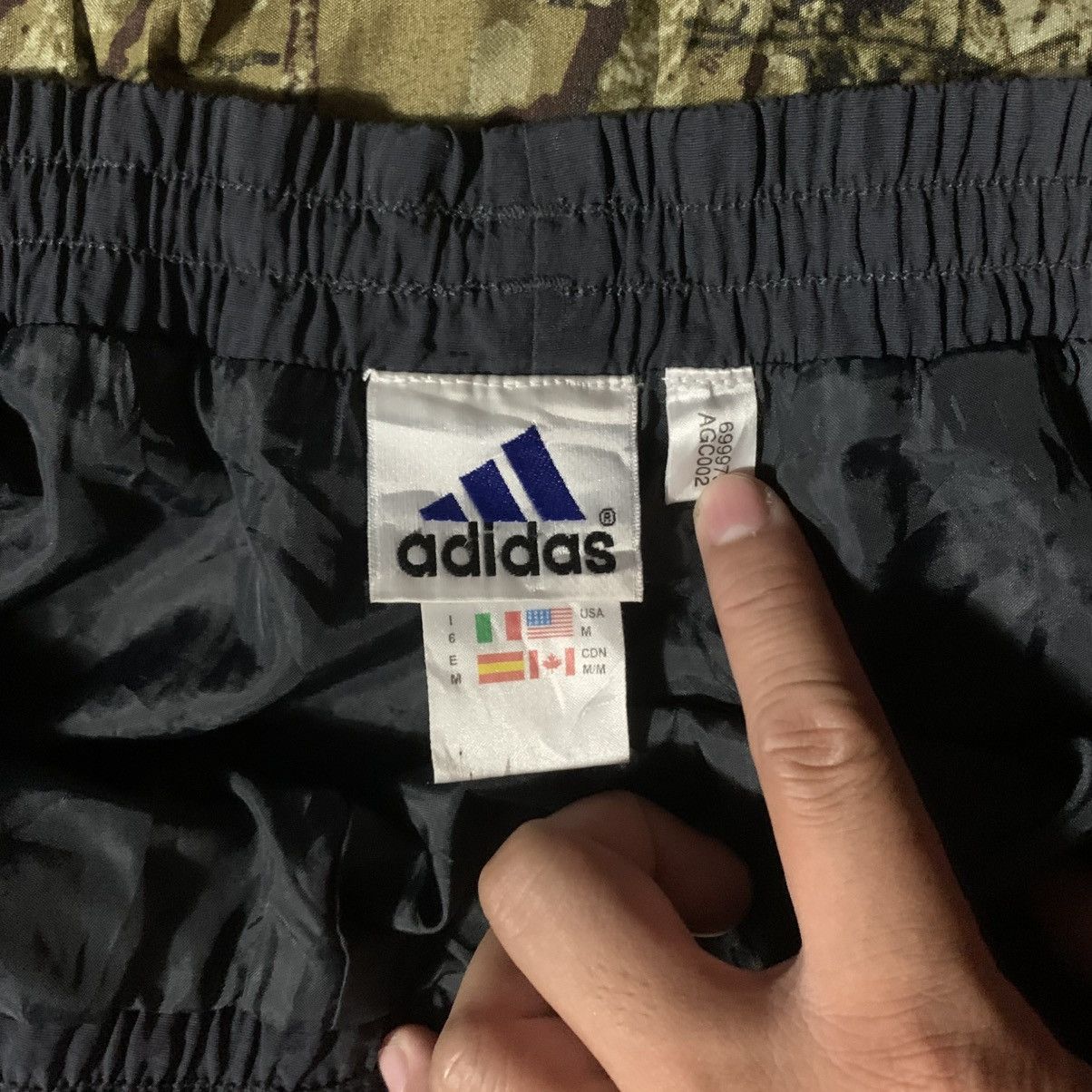 Adidas Vintage Adidas Parachute Pants Size US 32 / EU 48 - 6 Thumbnail