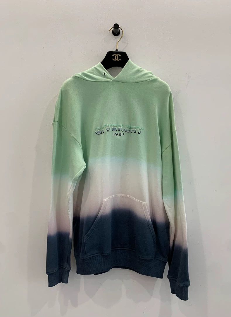 Givenchy Givenchy Three-color Gradient Letter Logo Hoodie, Size XS Size US XS / EU 42 / 0 - 1 Thumbnail