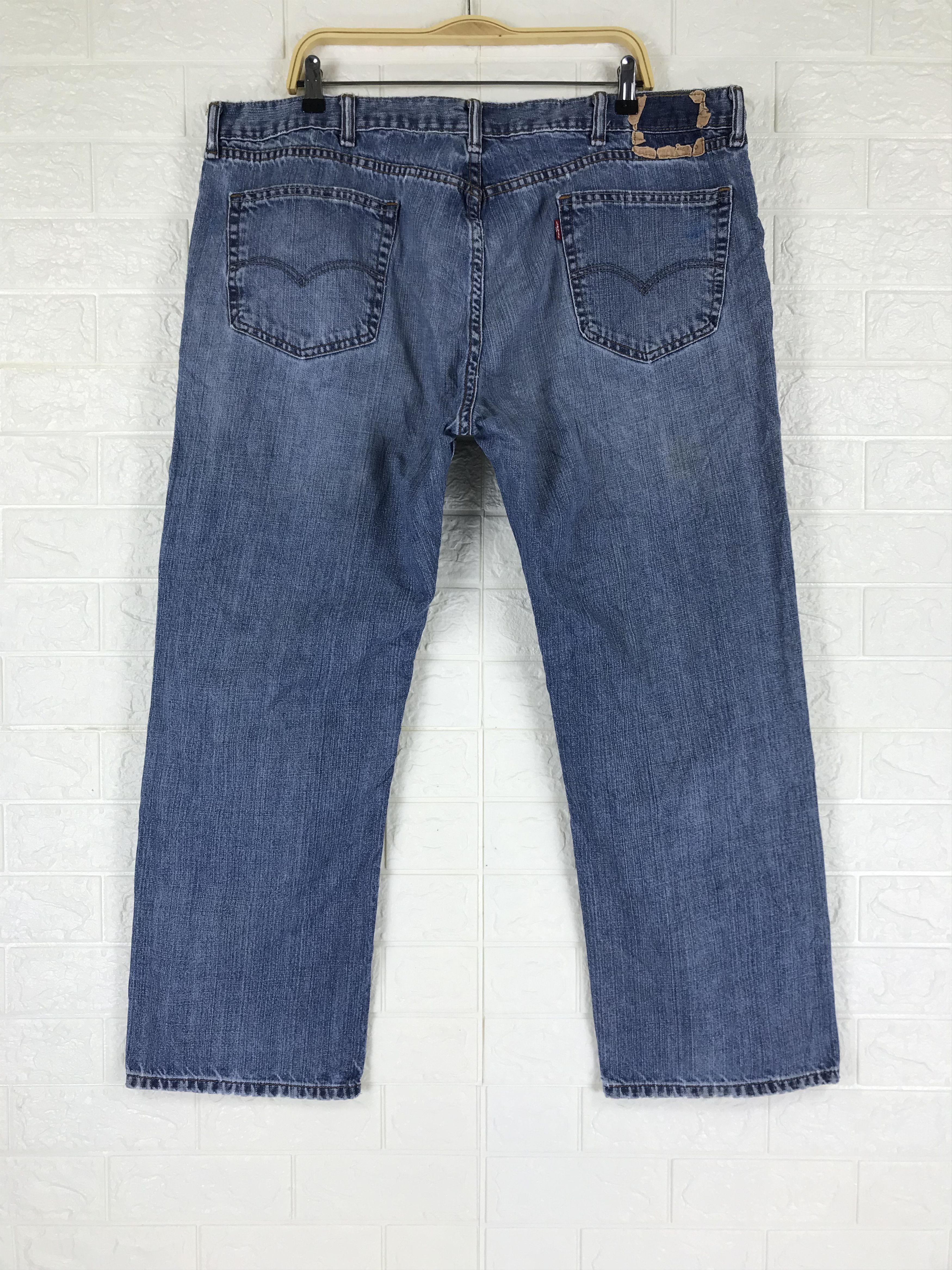 Levi's Vintage Levi's 559 Relaxed Straight Jeans Blue Washed Denim Size US 42 / EU 58 - 5 Thumbnail