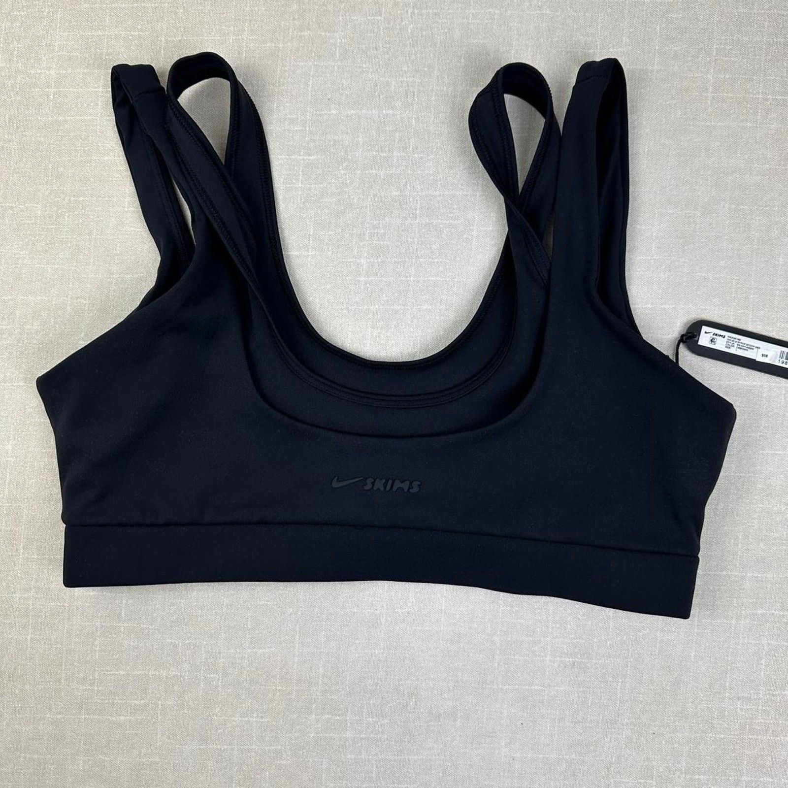 Nike 🖤 Nike SKIMS Double Strap Scoop Bra in Obsidian Women L Size L / US 10 / IT 46 - 3 Thumbnail