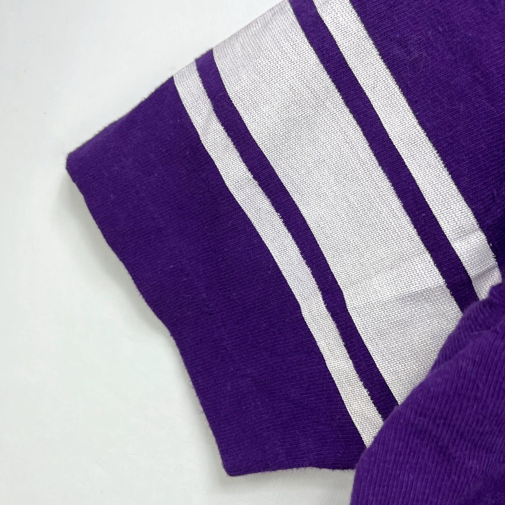 Champion VINTAGE Champion Minnesota Vikings Single Stitch T-Shirt Medium Men Purple 80s Size US M / EU 48-50 / 2 - 3 Thumbnail