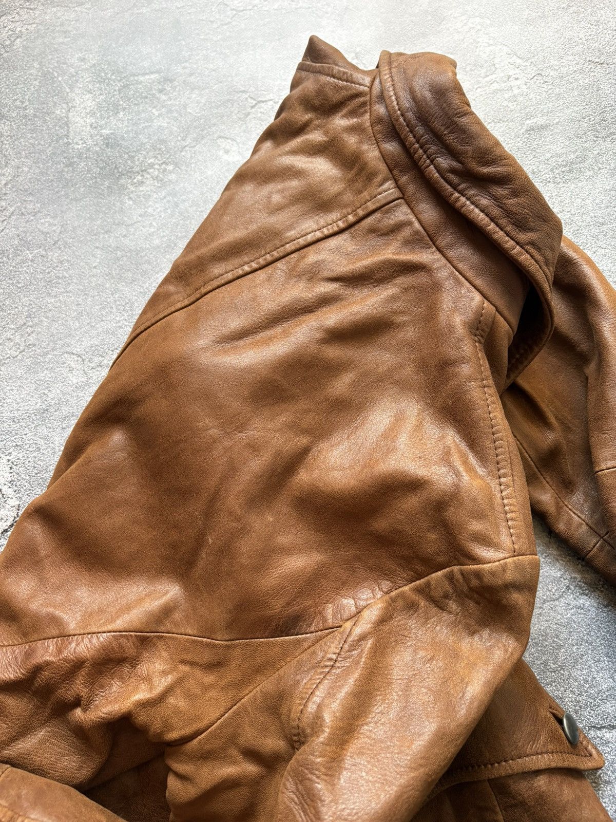Max Mara Vintage Max Mara Italy Luxury Brown Leather Jacket Size US10 Size L / US 10 / IT 46 - 13 Thumbnail