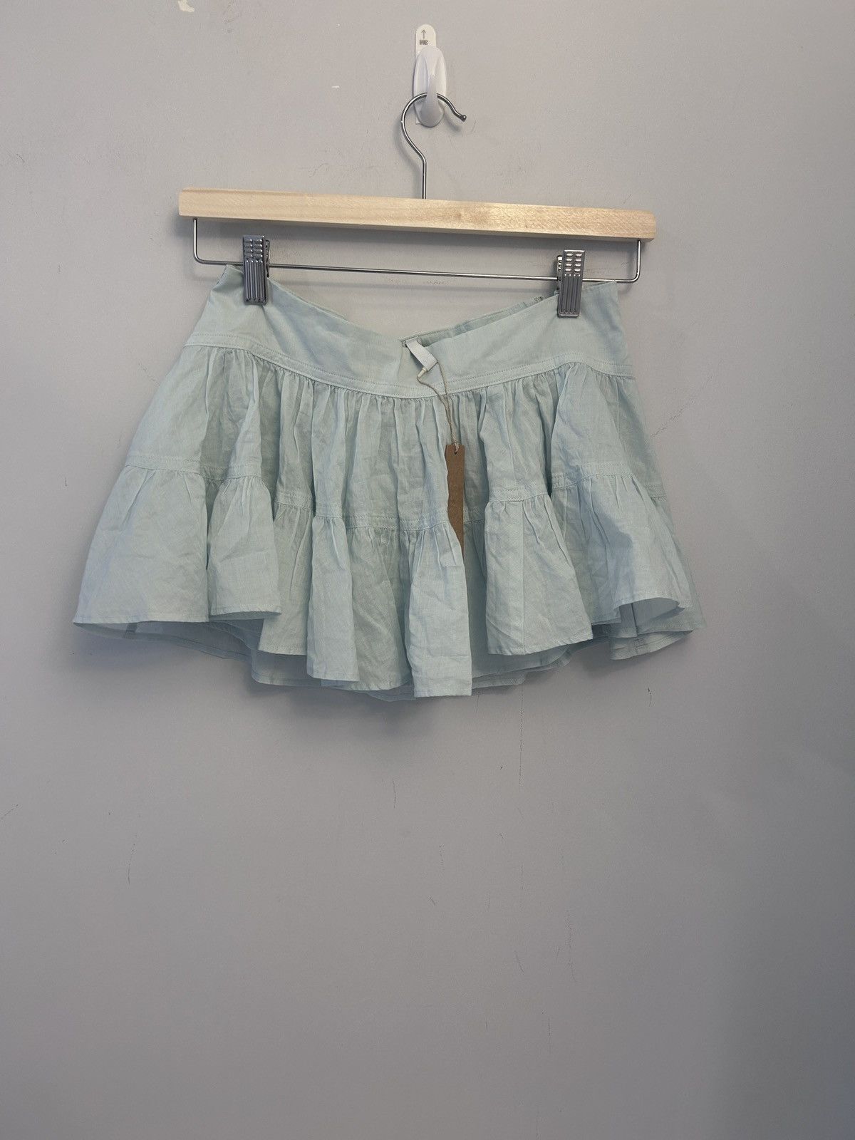 NWT SKIMS Cotton Voile Mini Skirt in the color Frost XXS