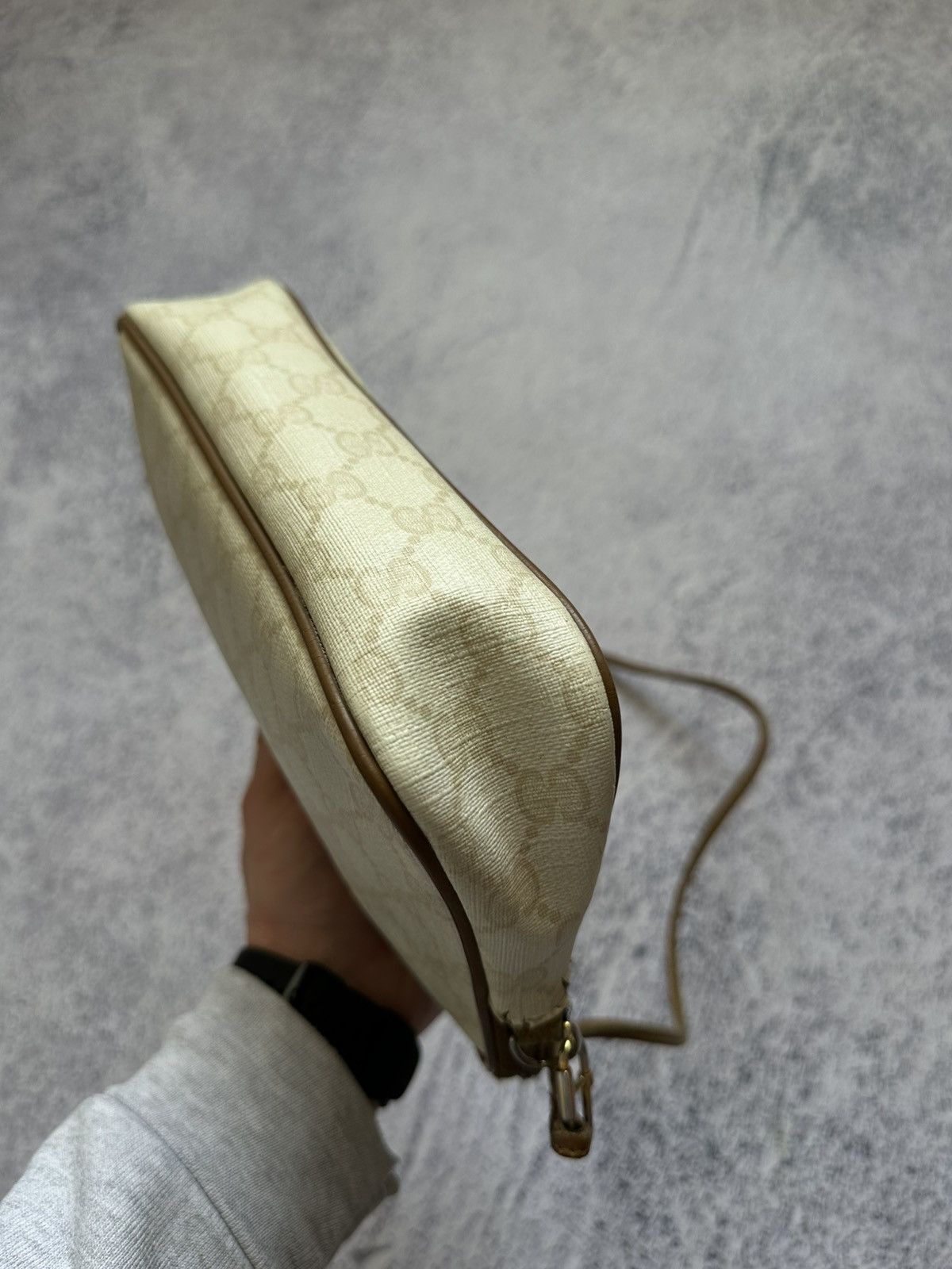 Gucci 80’s GUCCI GG Supreme Coated Canvas Zip Crossbody Bag Size ONE SIZE - 9 Thumbnail