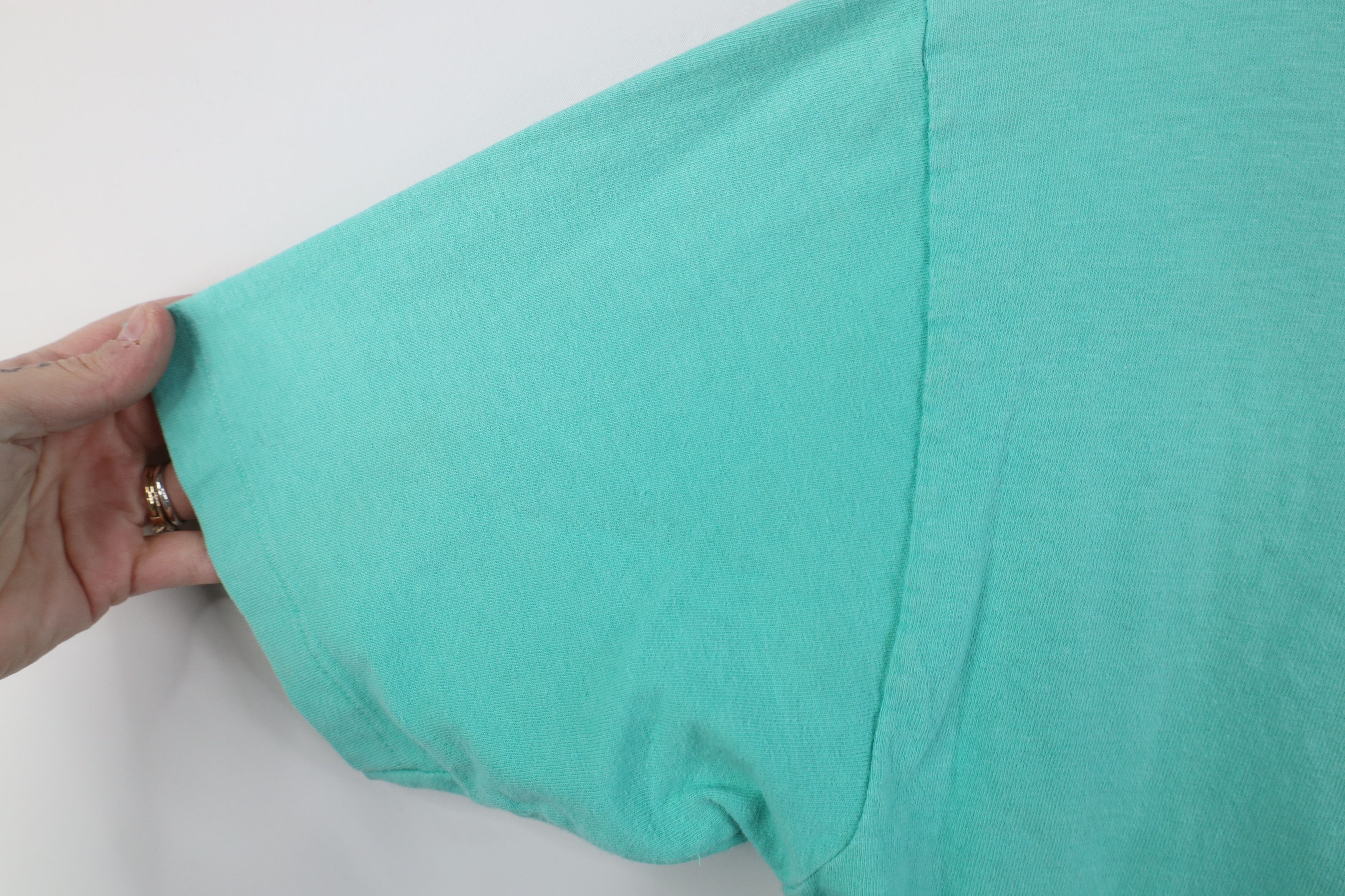 Vintage Vintage 70s 1979 Store Hana Highway Hawaii T-Shirt USA Size US L / EU 52-54 / 3 - 6 Thumbnail