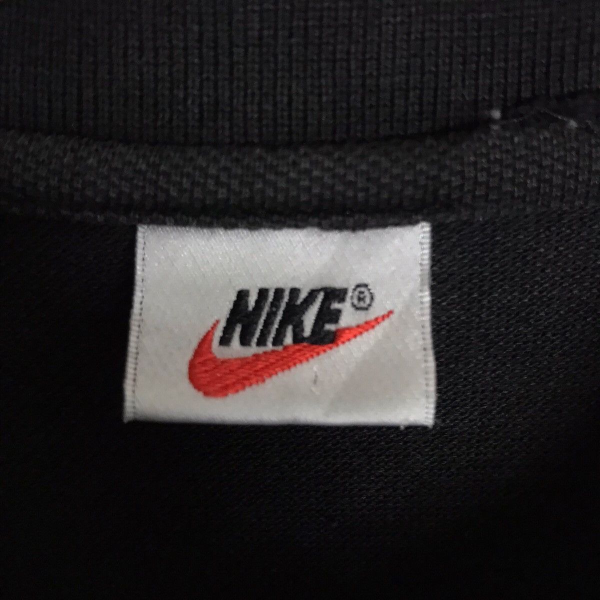 Nike Vintage Nike Polo Long Sleeve Shirt Size US M / EU 48-50 / 2 - 7 Thumbnail