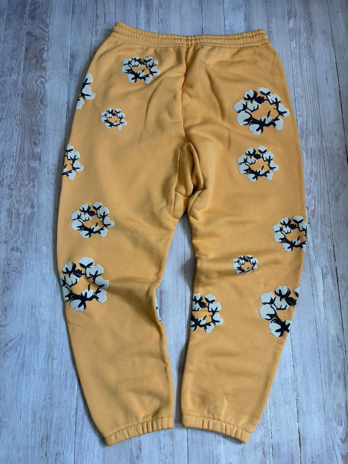 Cactus Plant Flea Market × DENIM TEARS Denim Tears x CPFM Cactus Tears Wreath Sweatpants xxl Size US 38 / EU 54 - 6 Thumbnail