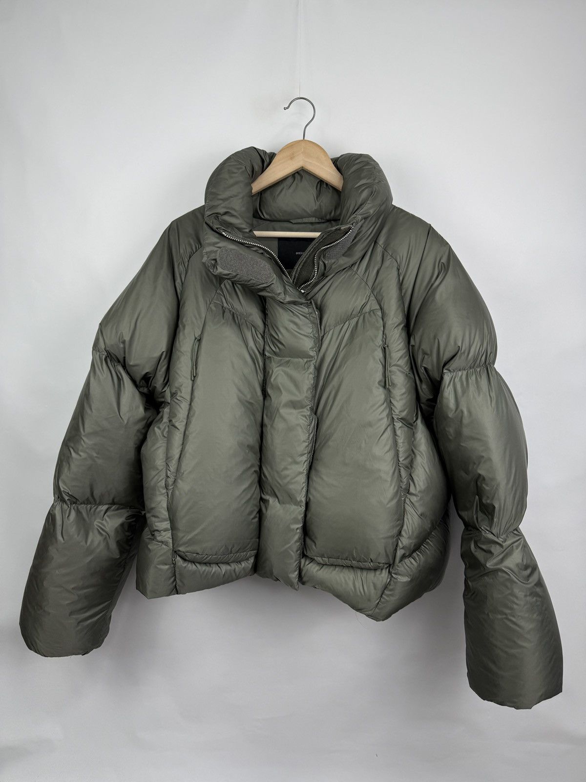 Entire Studios Entire Studios UVR Down Puffer Jacket Unisex Size US M / EU 48-50 / 2 - 8 Thumbnail
