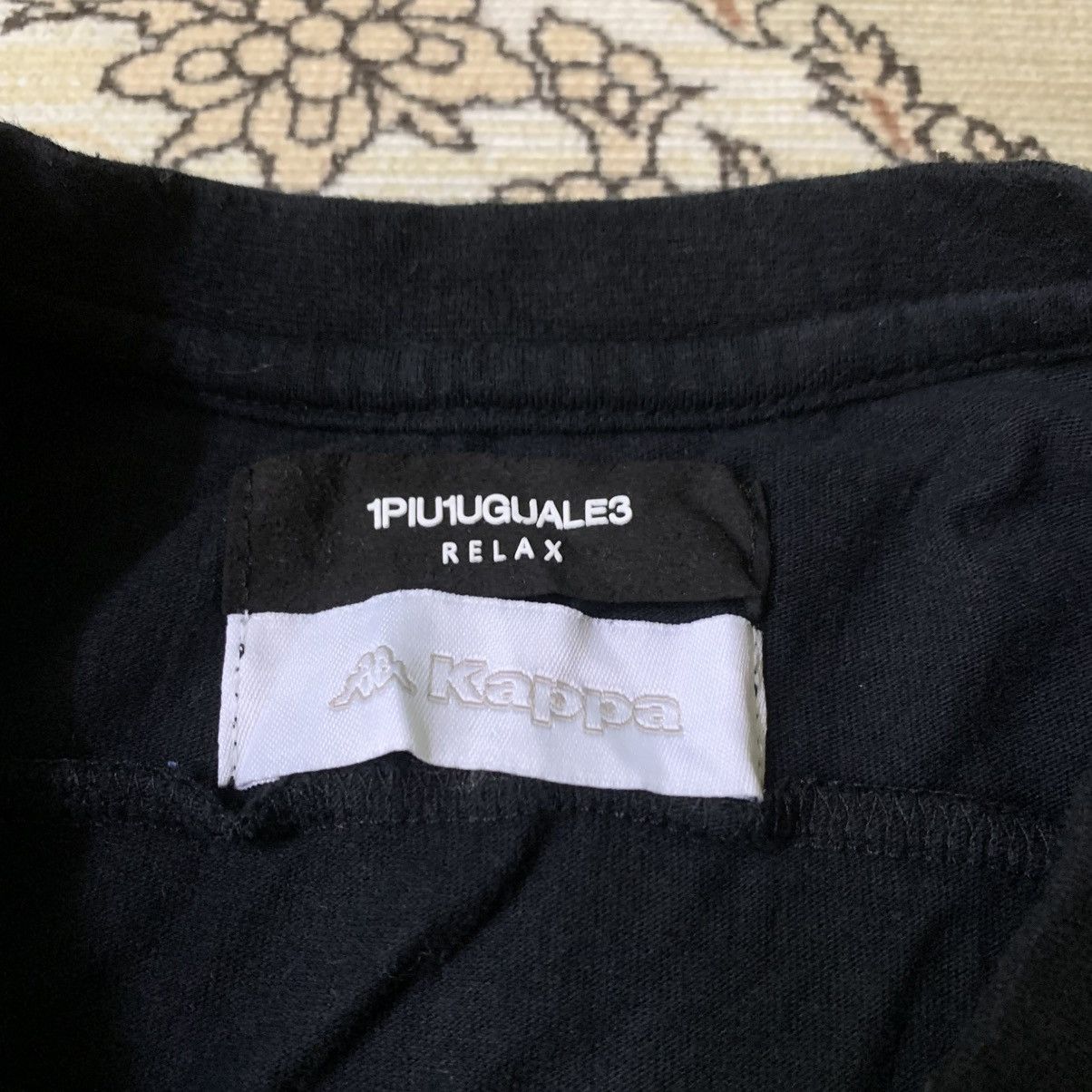 Designer RARE 1PIU1UGUALE3 RELAX ❌ KAPPA BIG LOGO T-SHIRT BLACK Size US M / EU 48-50 / 2 - 7 Thumbnail