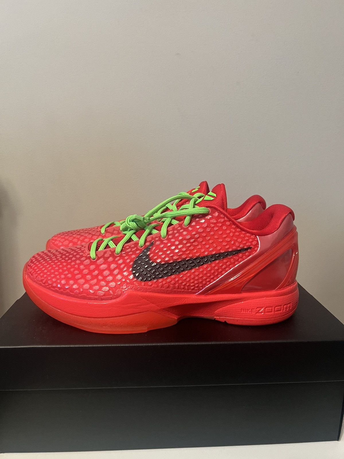 Nike Nike Kobe 6 Protro “Reverse Grinch” Size US 9 / EU 42 - 11 Thumbnail