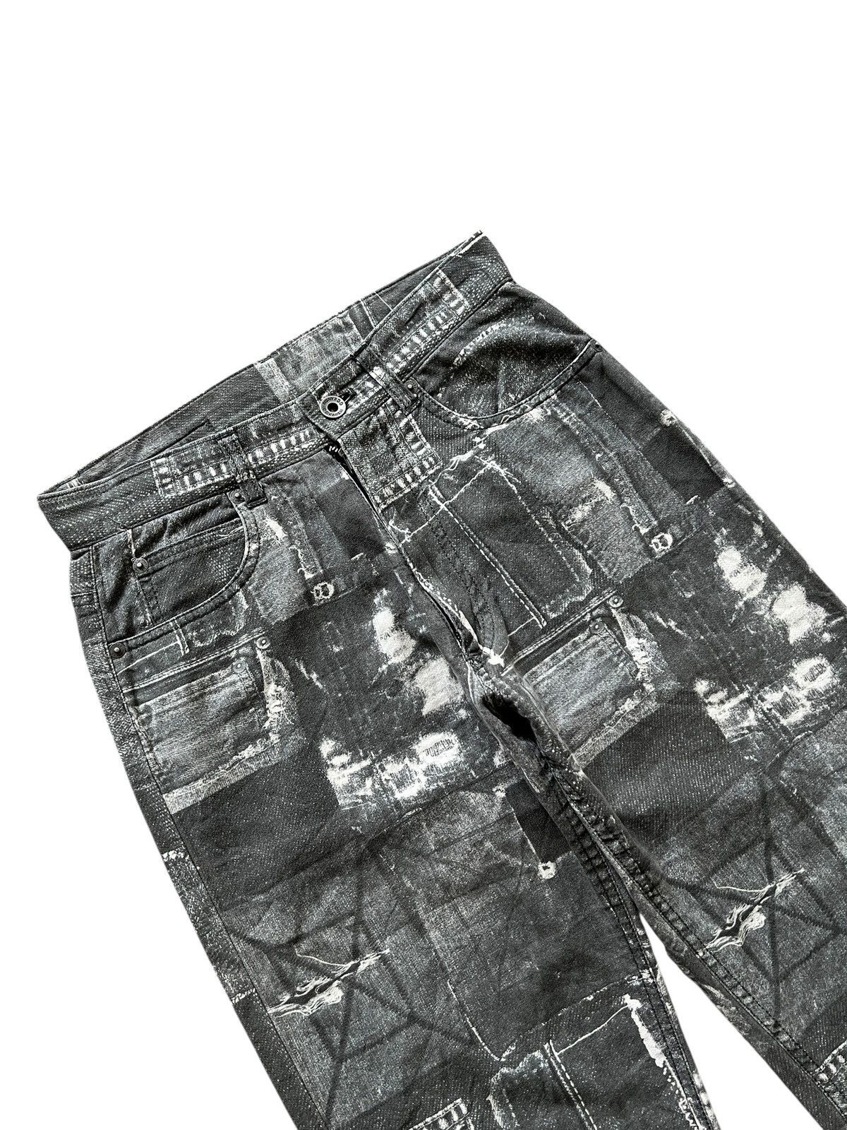 Kansai Yamamoto 1990s Kansai Yamamoto Printed Patchwork Pants Size US 27 - 4 Thumbnail