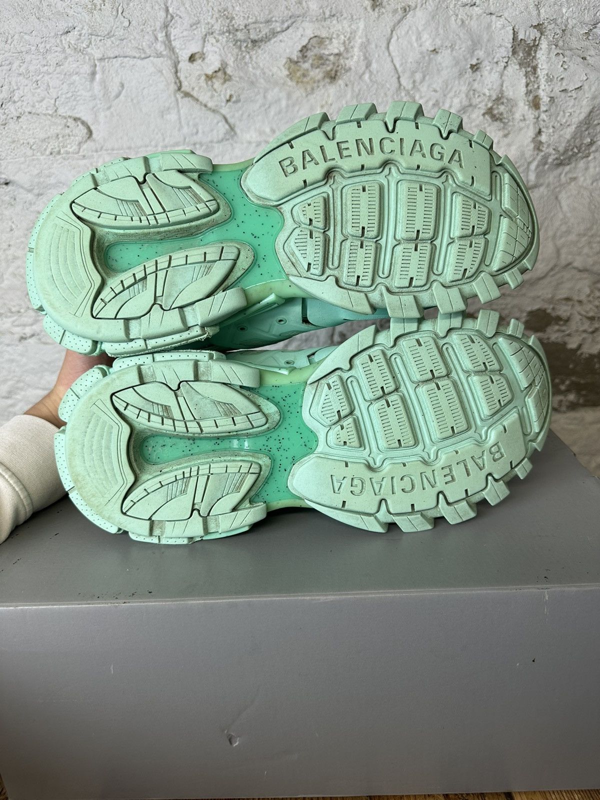 Balenciaga Balenciaga Track Runner Tiffany Sneaker Size 44 Size US 11 / EU 44 - 5 Thumbnail