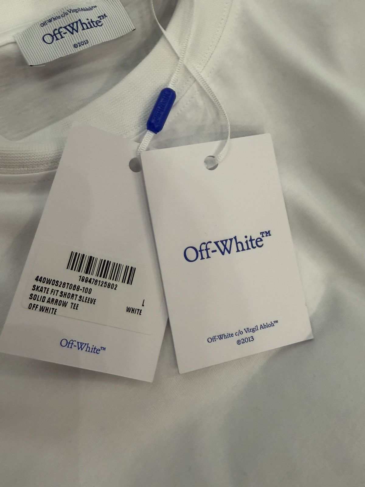 Off-White Size L - Off-White Spray Arrow T-Shirt White Size US L / EU 52-54 / 3 - 10 Thumbnail