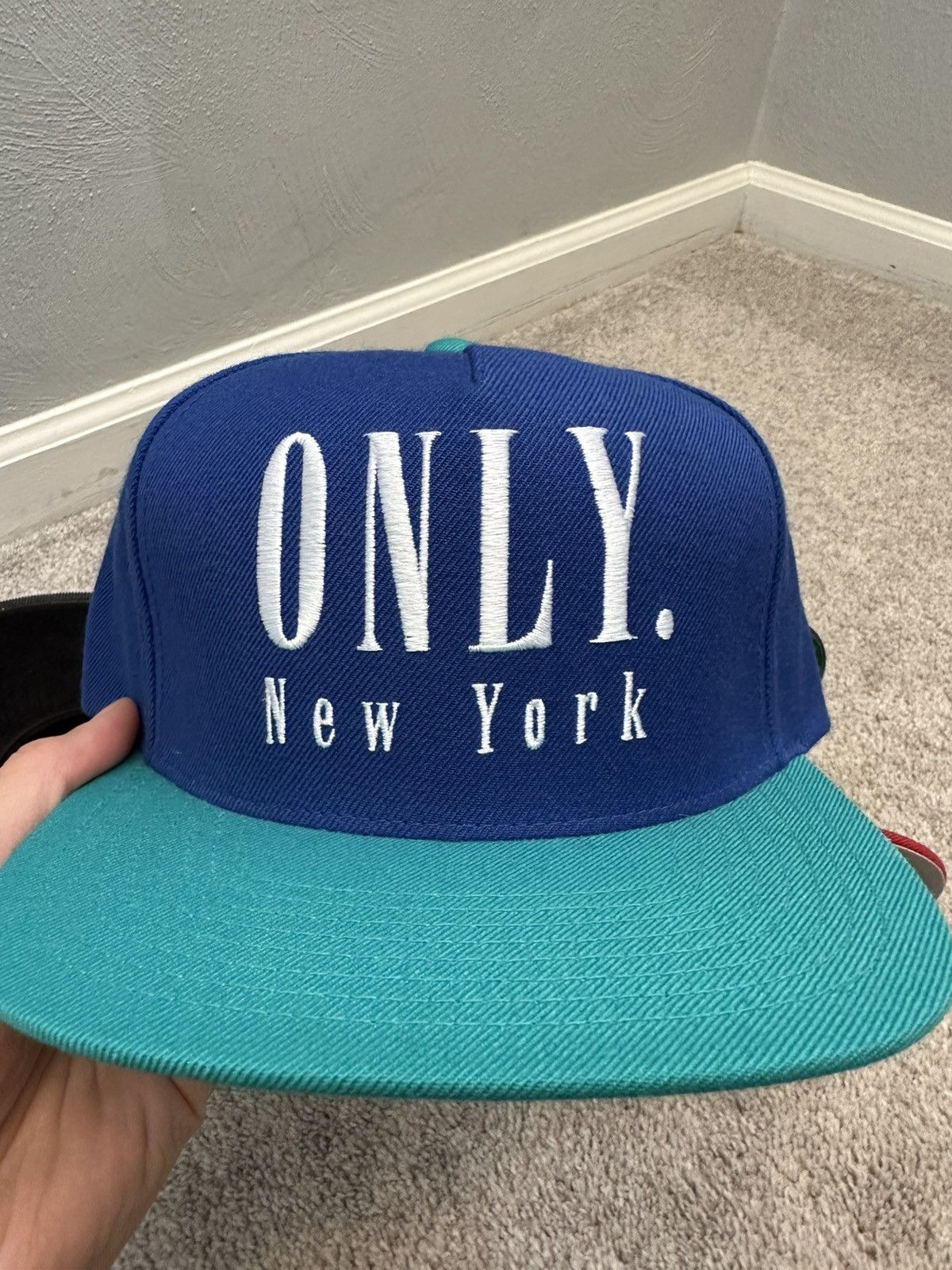 Only NY Lot of 8 ONLY NY SnapBack hat collection Adjustable vintage Size ONE SIZE - 6 Thumbnail