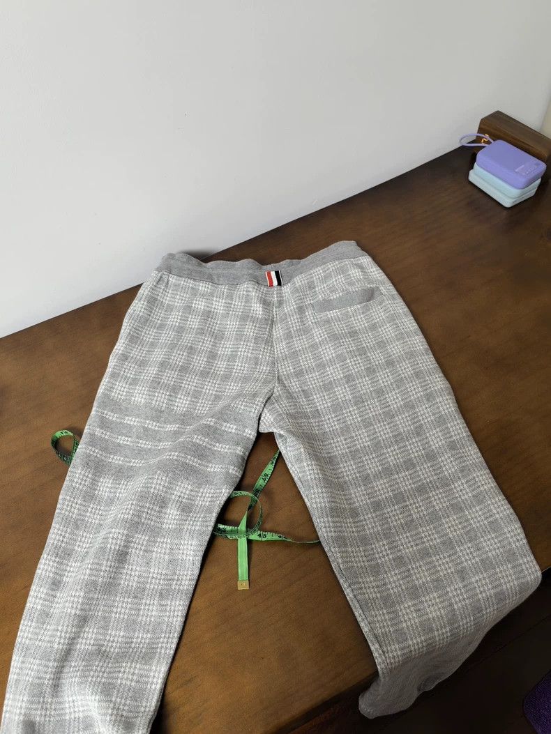 Thom Browne thom browne Size 1 Thousand-bird checkered sweatpants 2503- Size US 30 / EU 46 - 8 Thumbnail