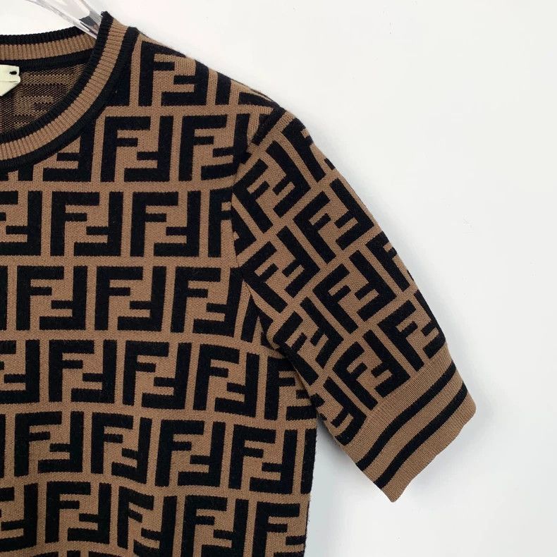 Fendi Fendi Logo Pattern Knit Short Sleeve Top Size US XS / EU 42 / 0 - 3 Thumbnail