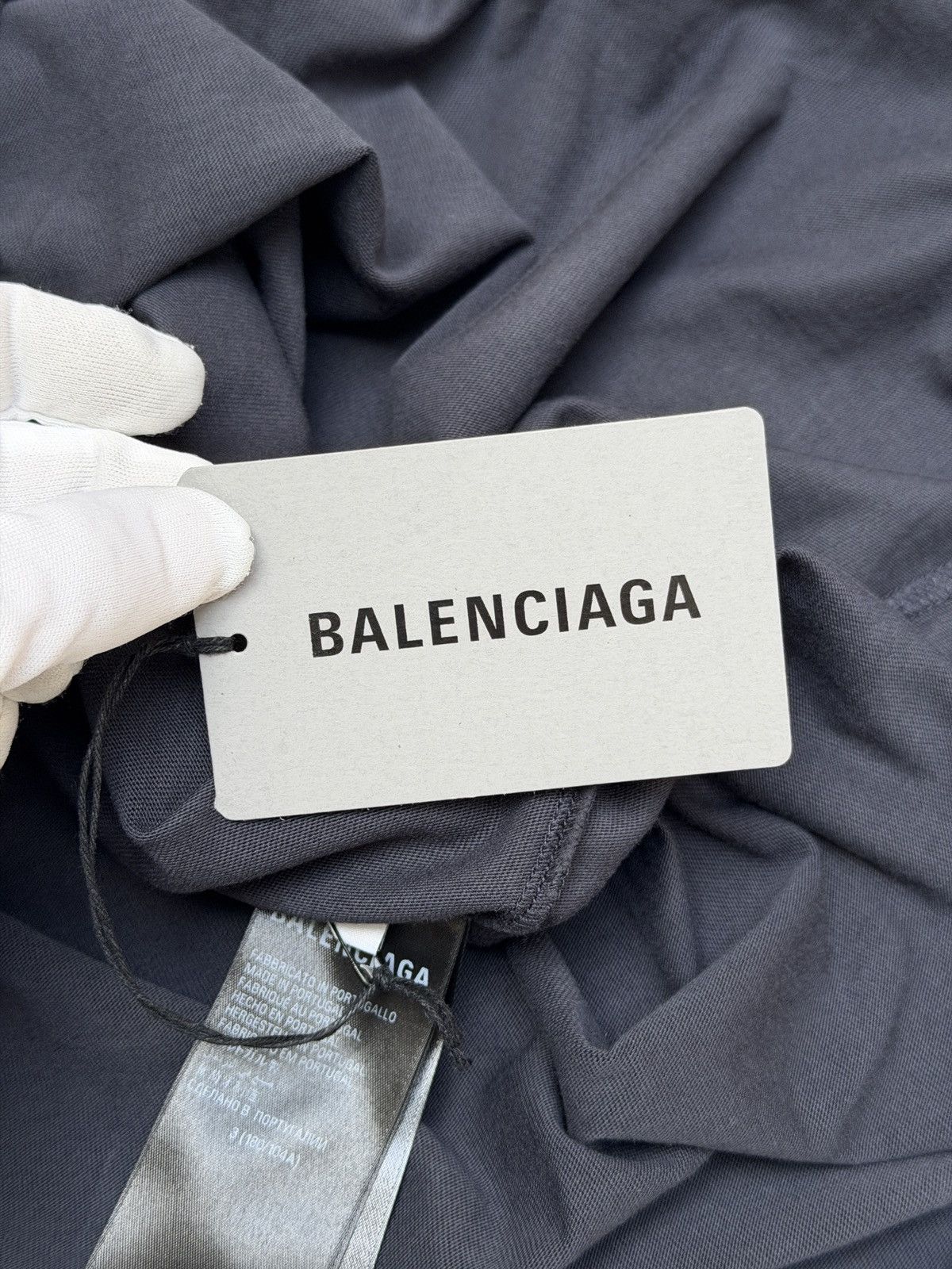 Balenciaga Balenciaga Be Kind Destroyed Patched Logo L/S Tee Shirt Size US XL / EU 56 / 4 - 11 Thumbnail