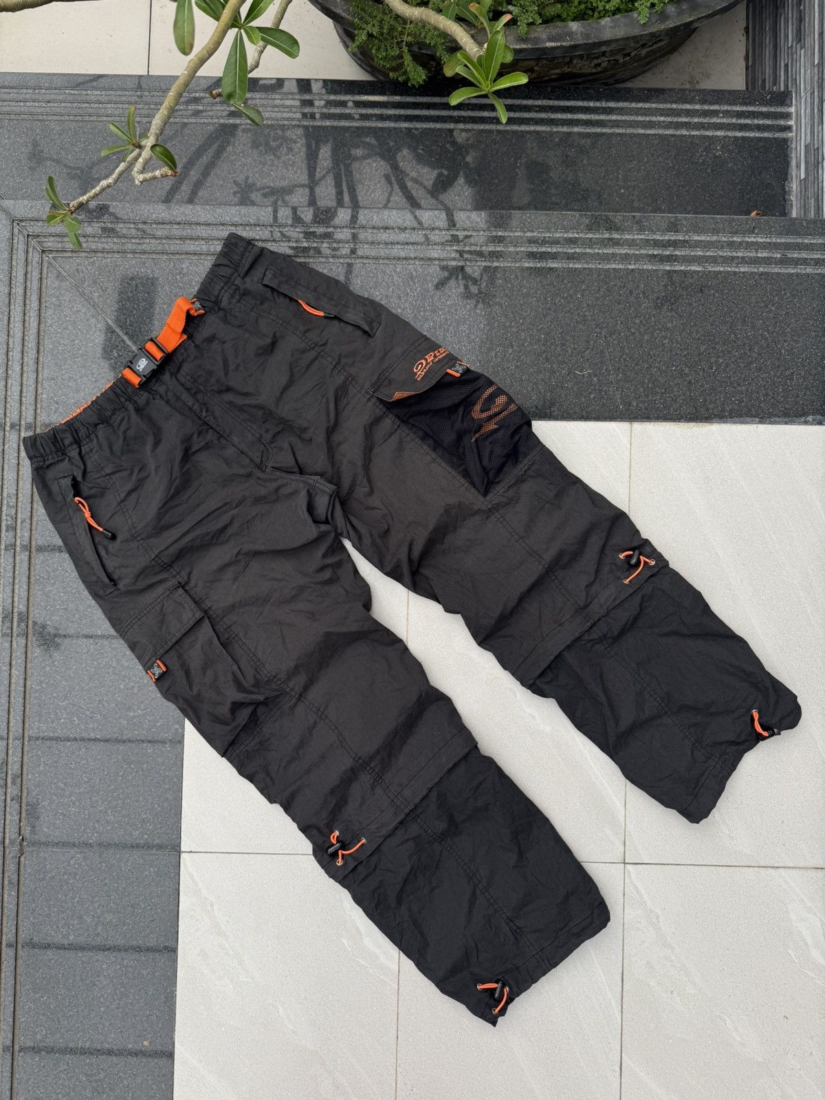 Japanese Brand 90’s PIKO RARE HAWAIIAN SURF Y2K ZIP SHORT TRANSFORMER PANTS Size US 34 / EU 50 - 2 Thumbnail